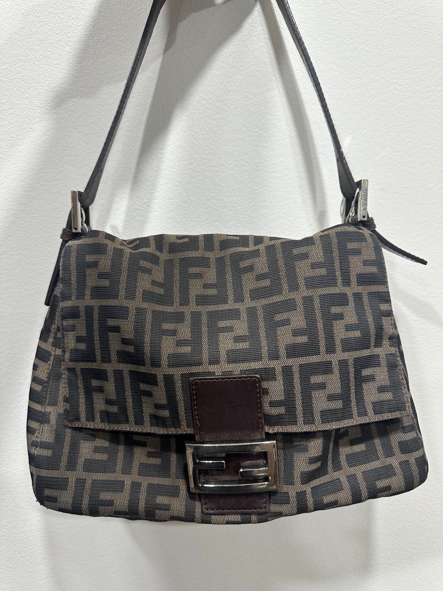 fendi mamma baguette