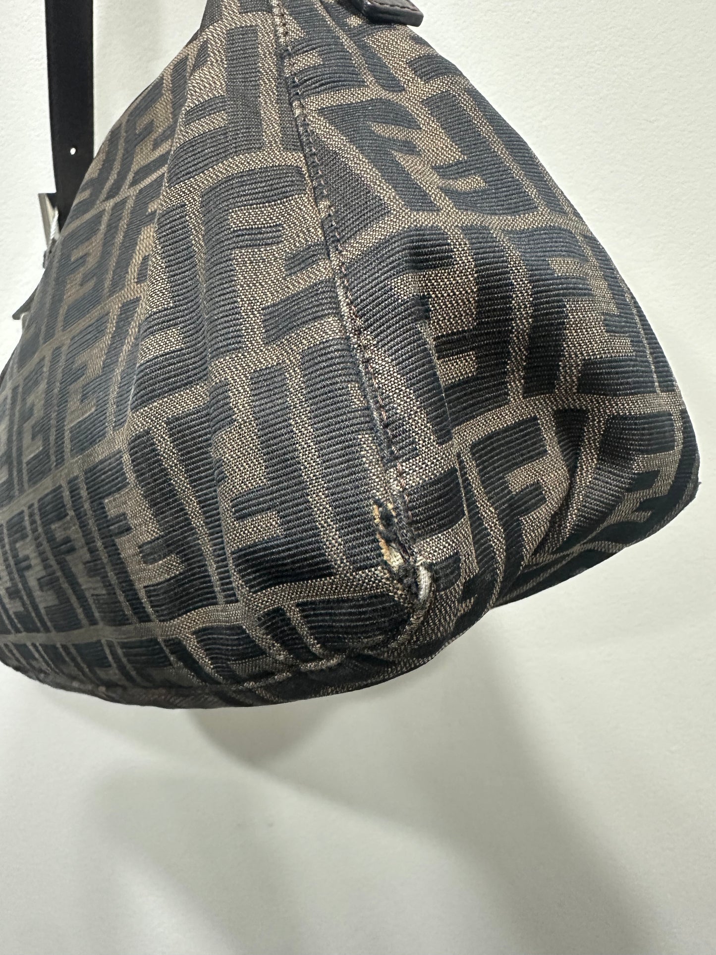 fendi mamma baguette