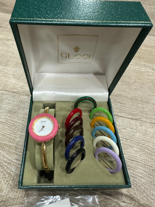 GUCCI Change Bezel Watch