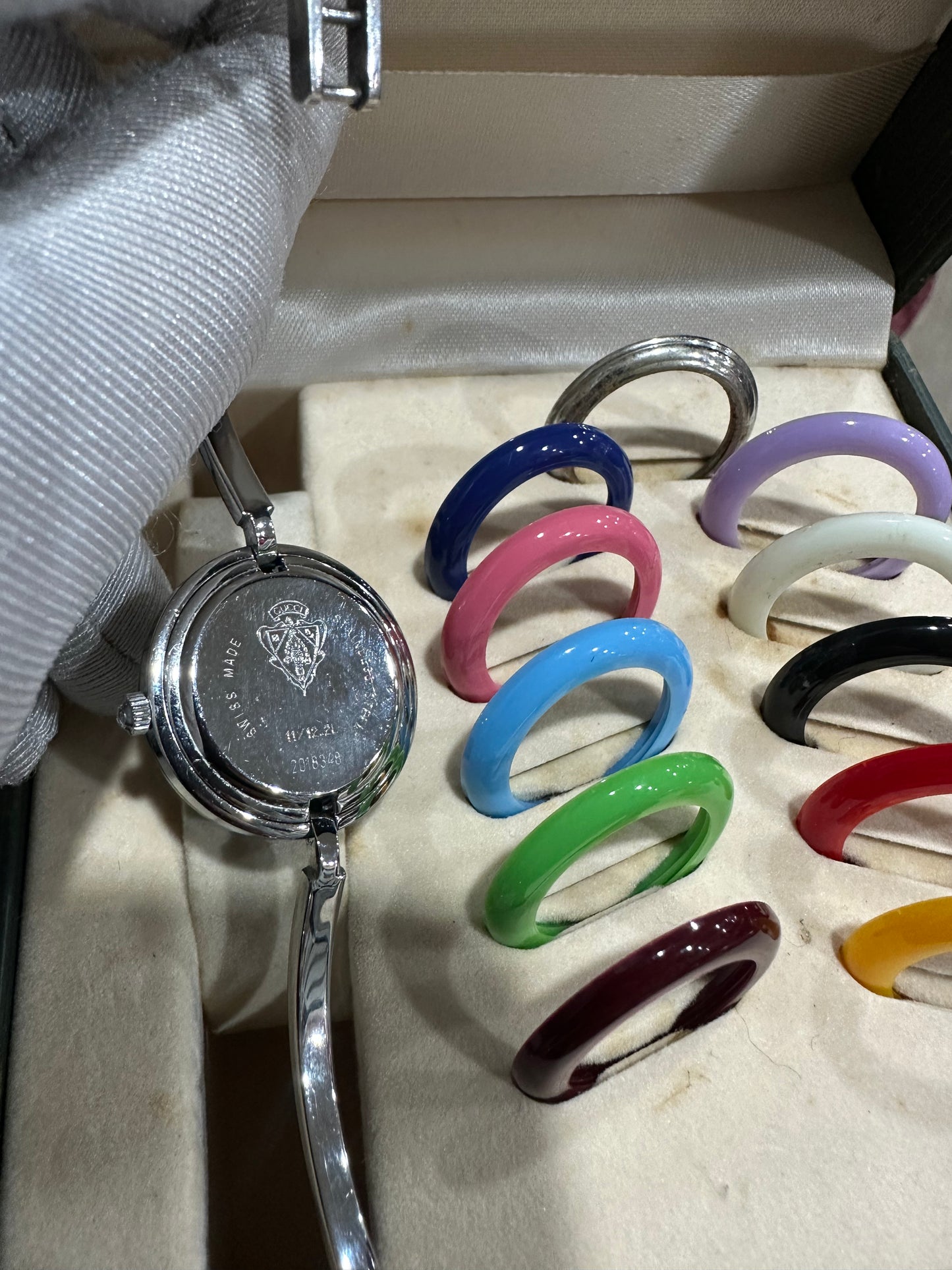 GUCCI Change Bezel Watch Model 11/12.2L