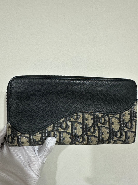 Dior Wallet