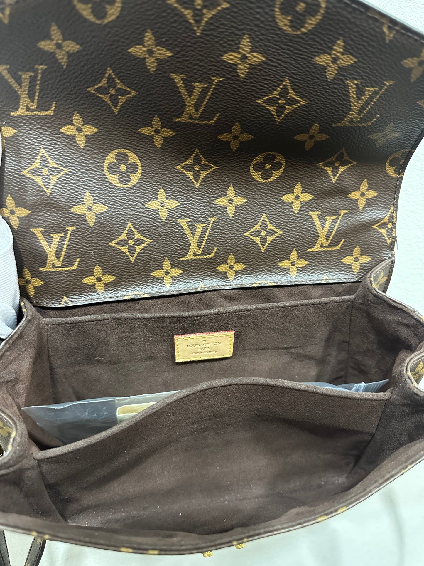 Louis Vuitton Pochette Métis