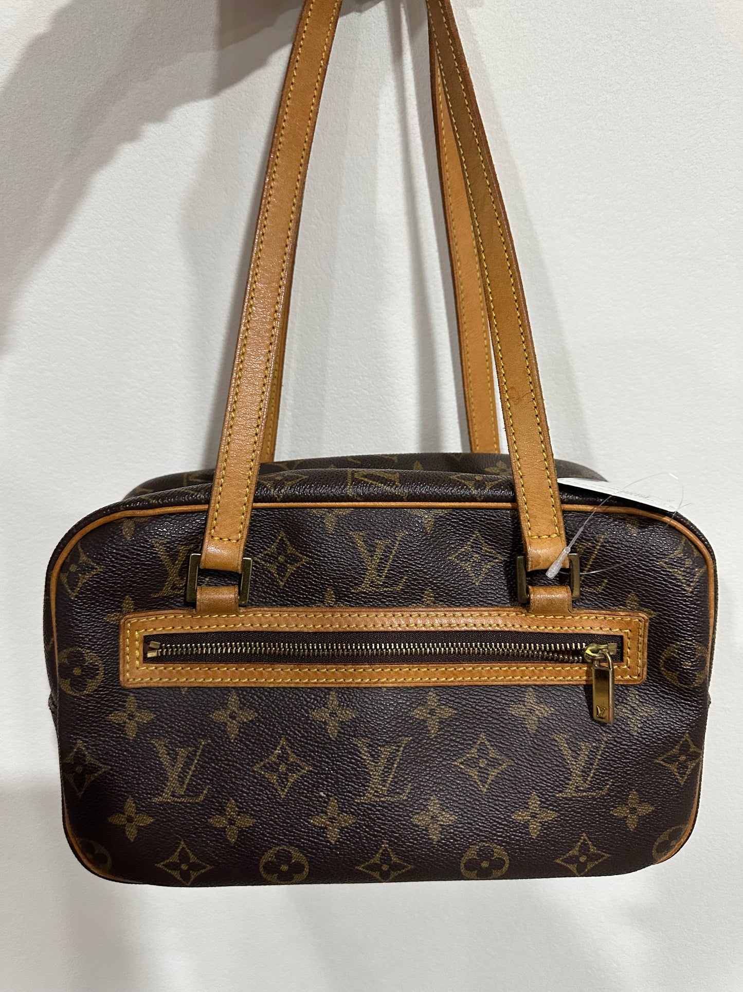 Louis Vuitton Cite MM