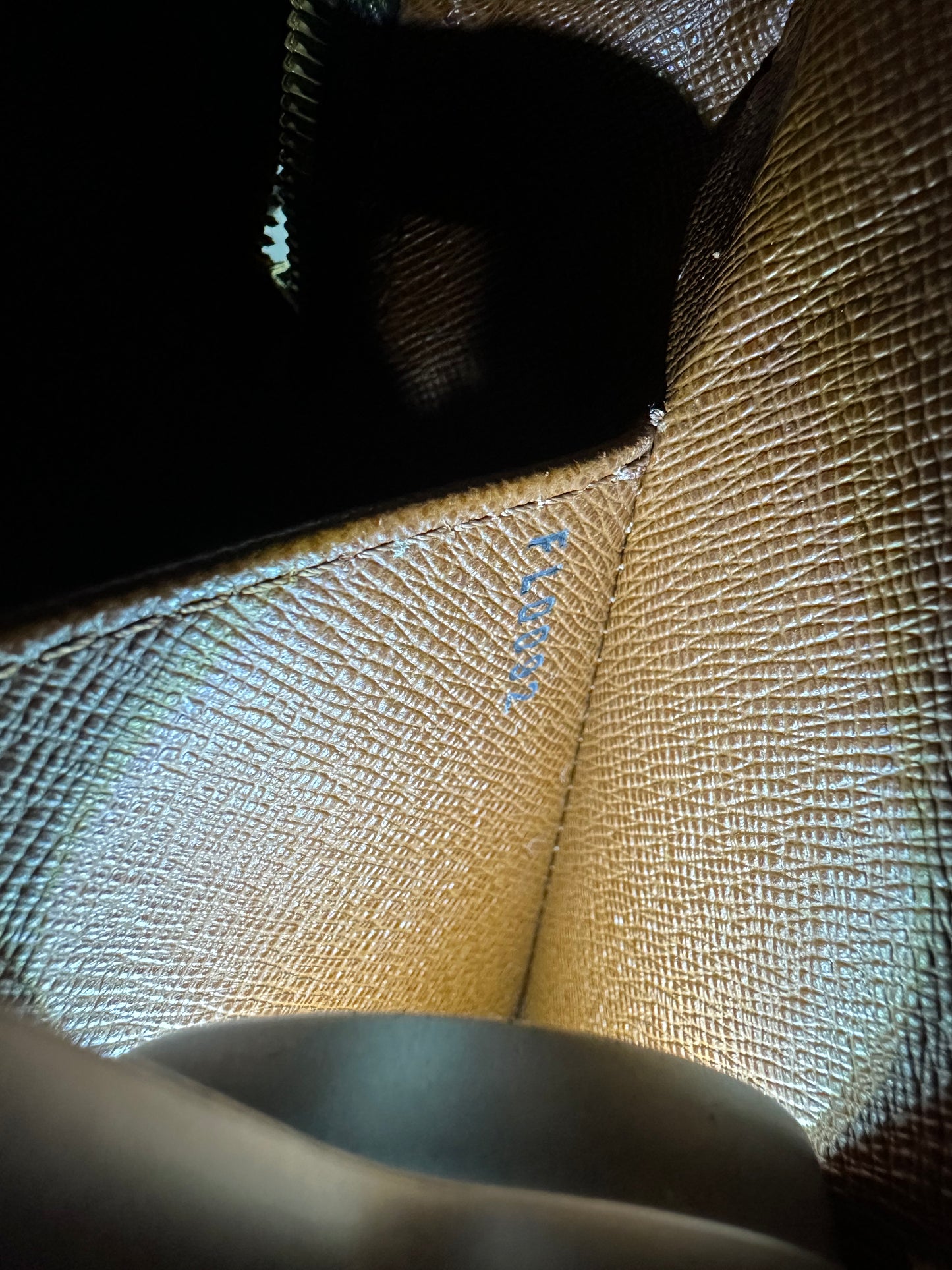 Louis Vuitton Cite MM