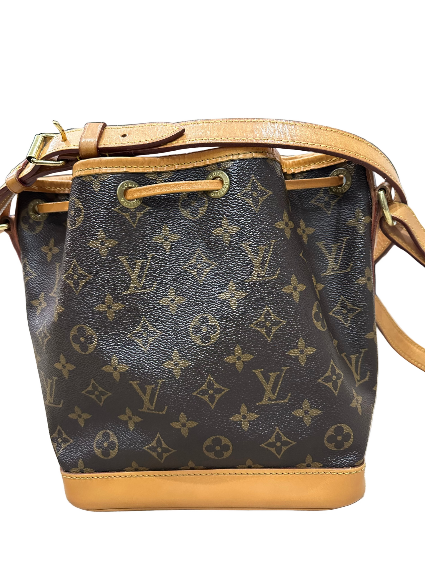 LOUIS VUITTON NOE BB