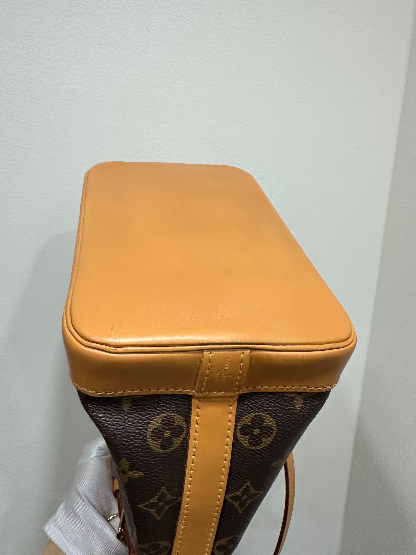 LOUIS VUITTON NOE BB