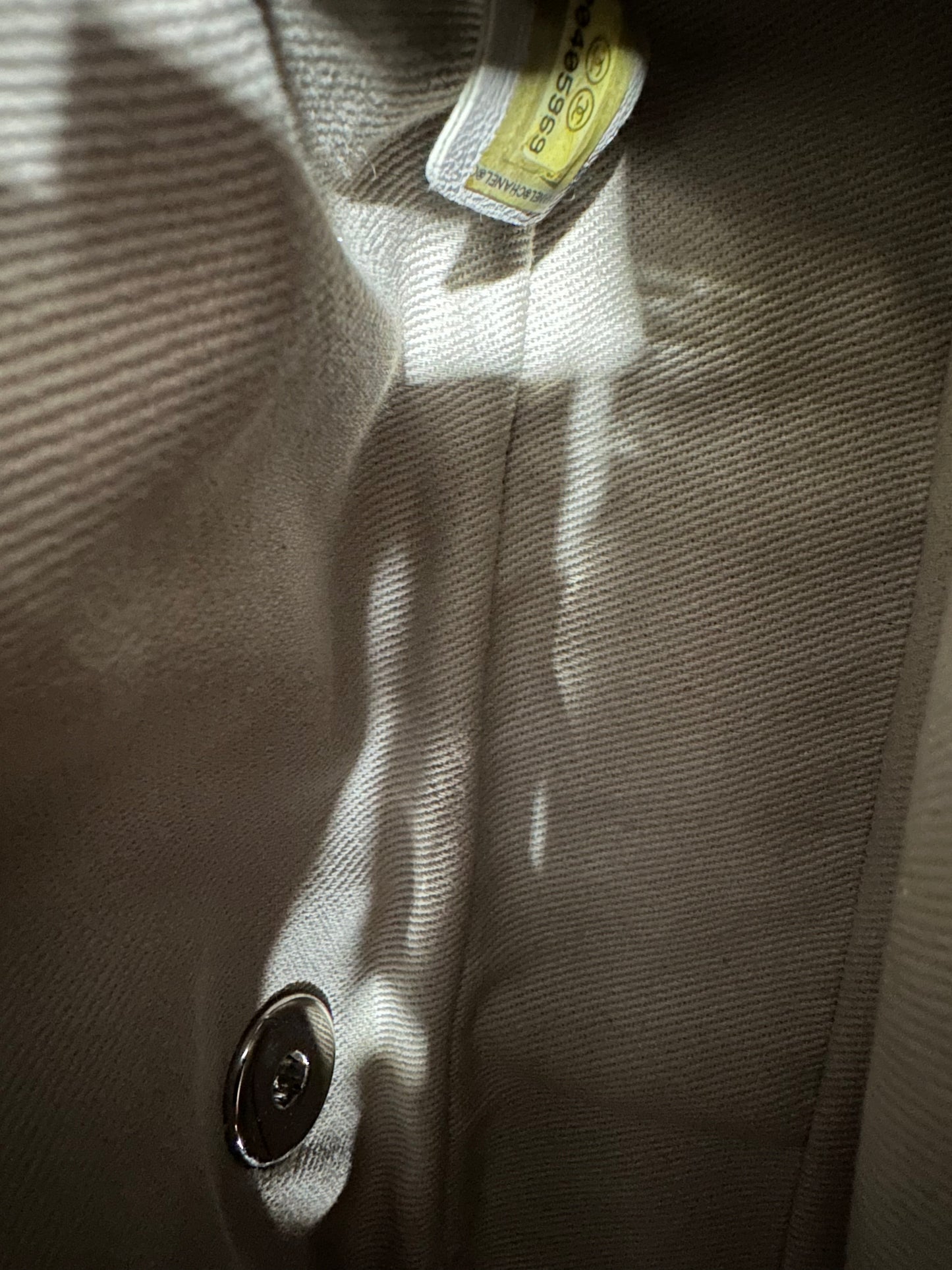 CHANEL Caviar Pink Shoulder Bag