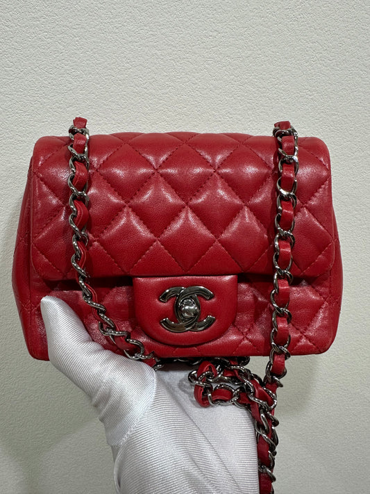 CHANEL mini red Bag
