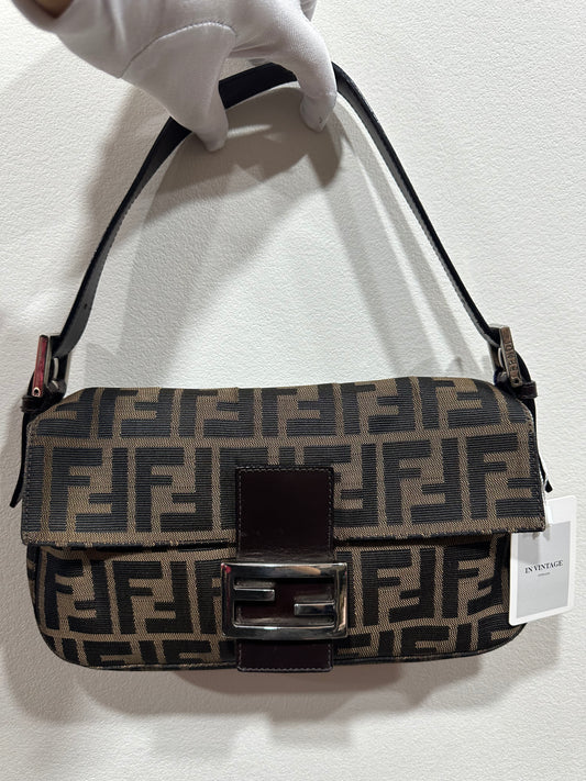 Fendi baguette