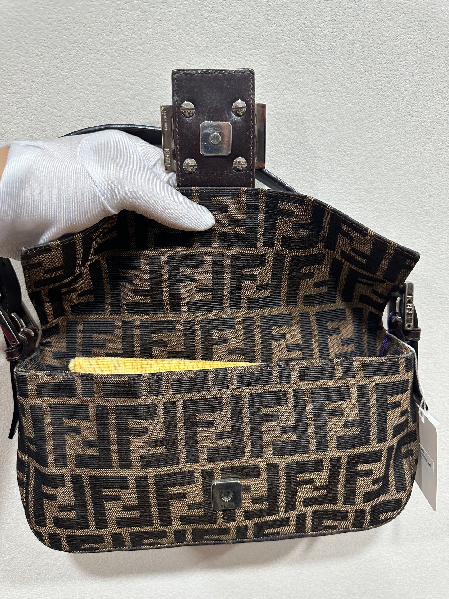 Fendi baguette