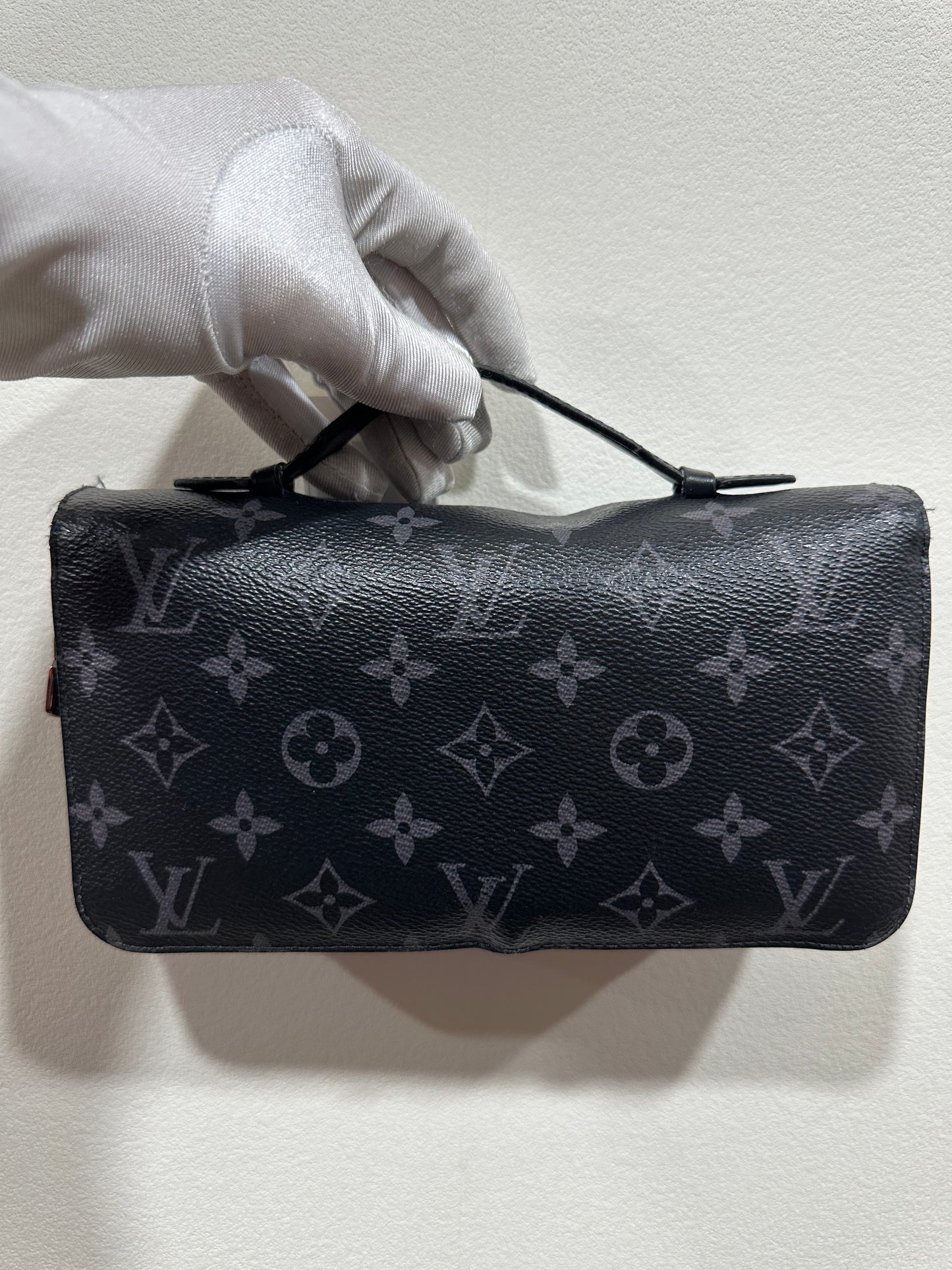 Louis Vuitton wallet men’s