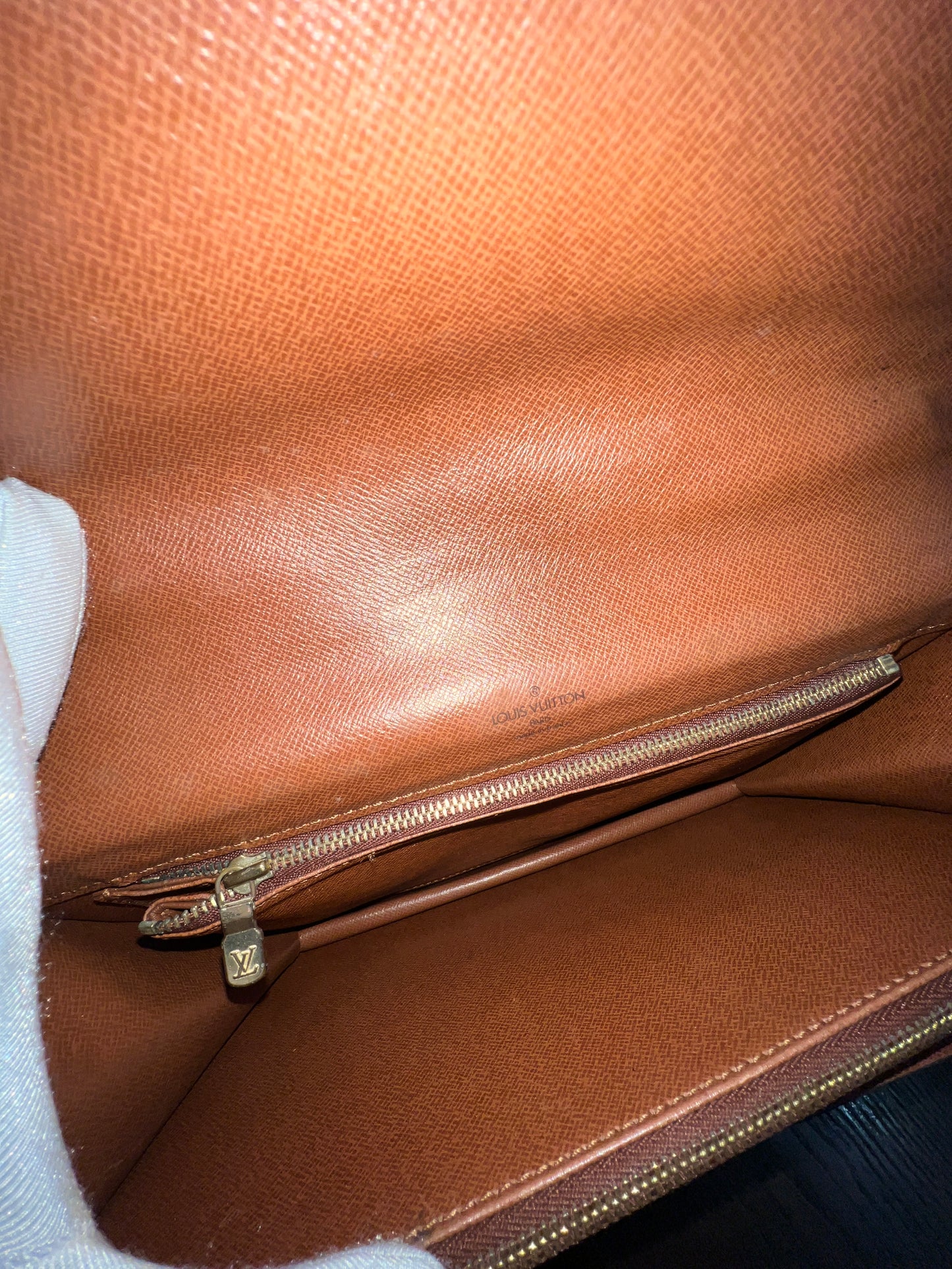 LOUIS VUITTON Concorde