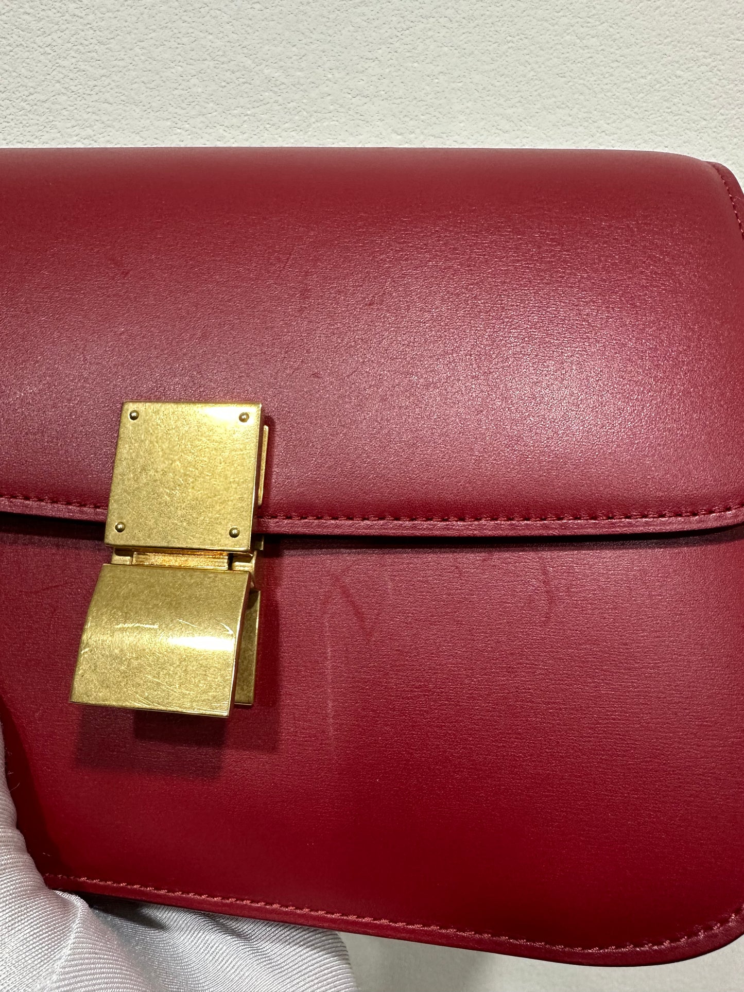 Celine Classic Box M size