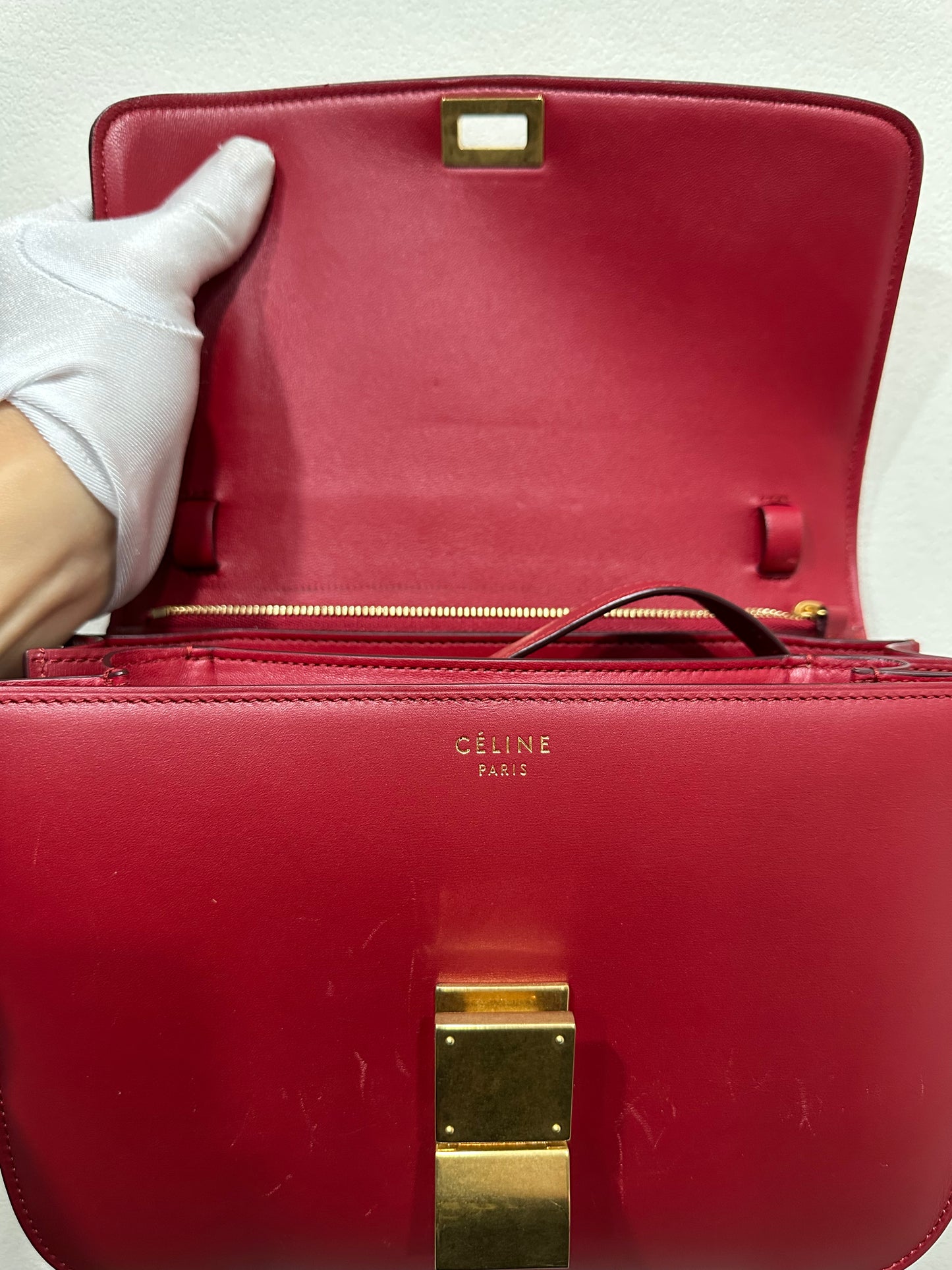 Celine Classic Box M size