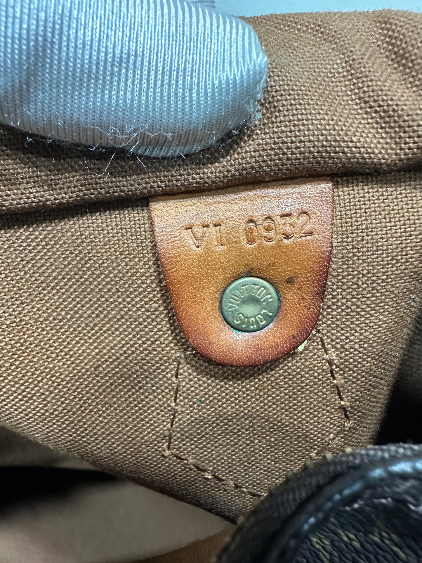 Louis Vuitton speedy 30