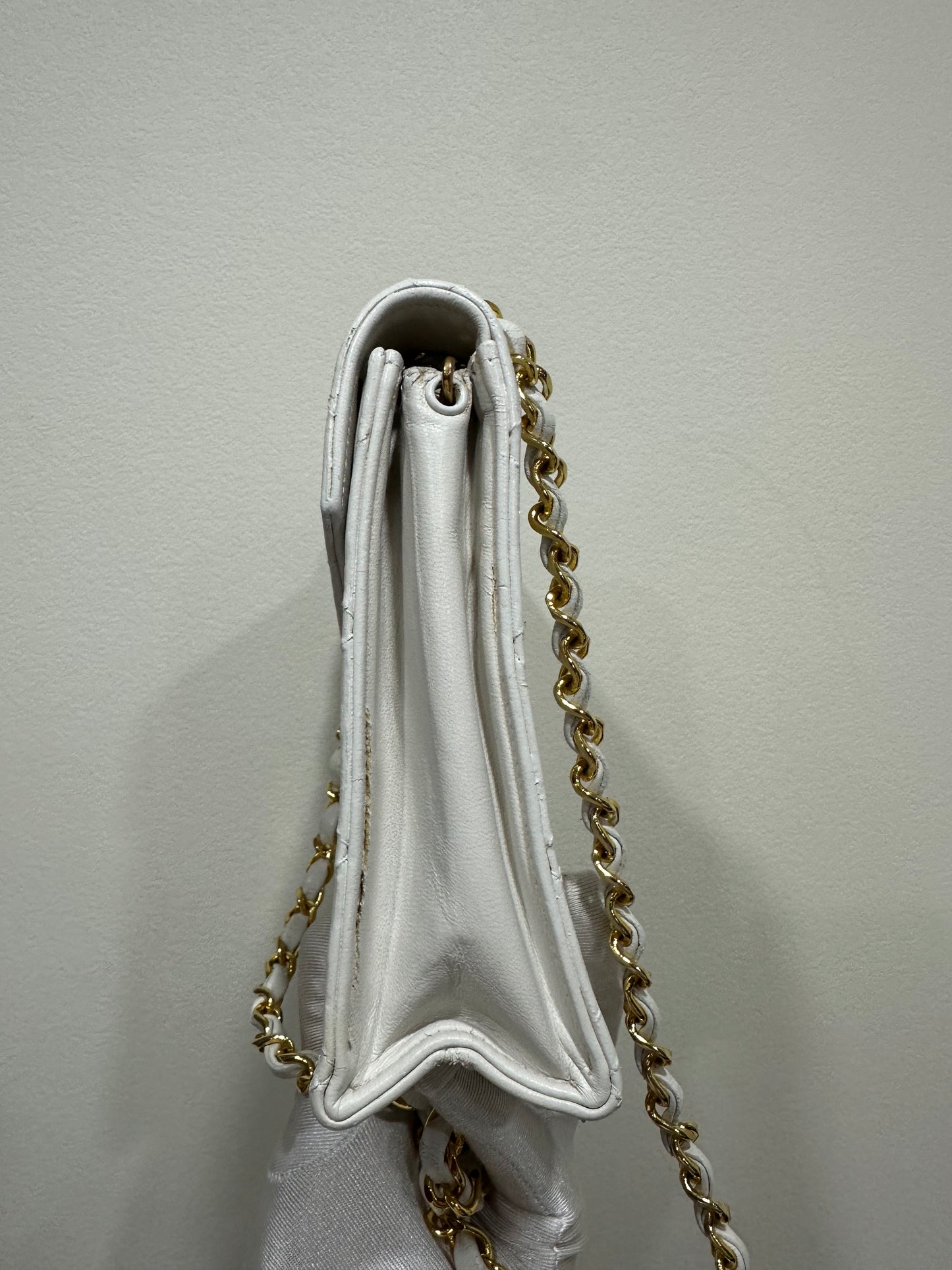 Borsa a tracolla Chanel Matelassé con catena Push Lock