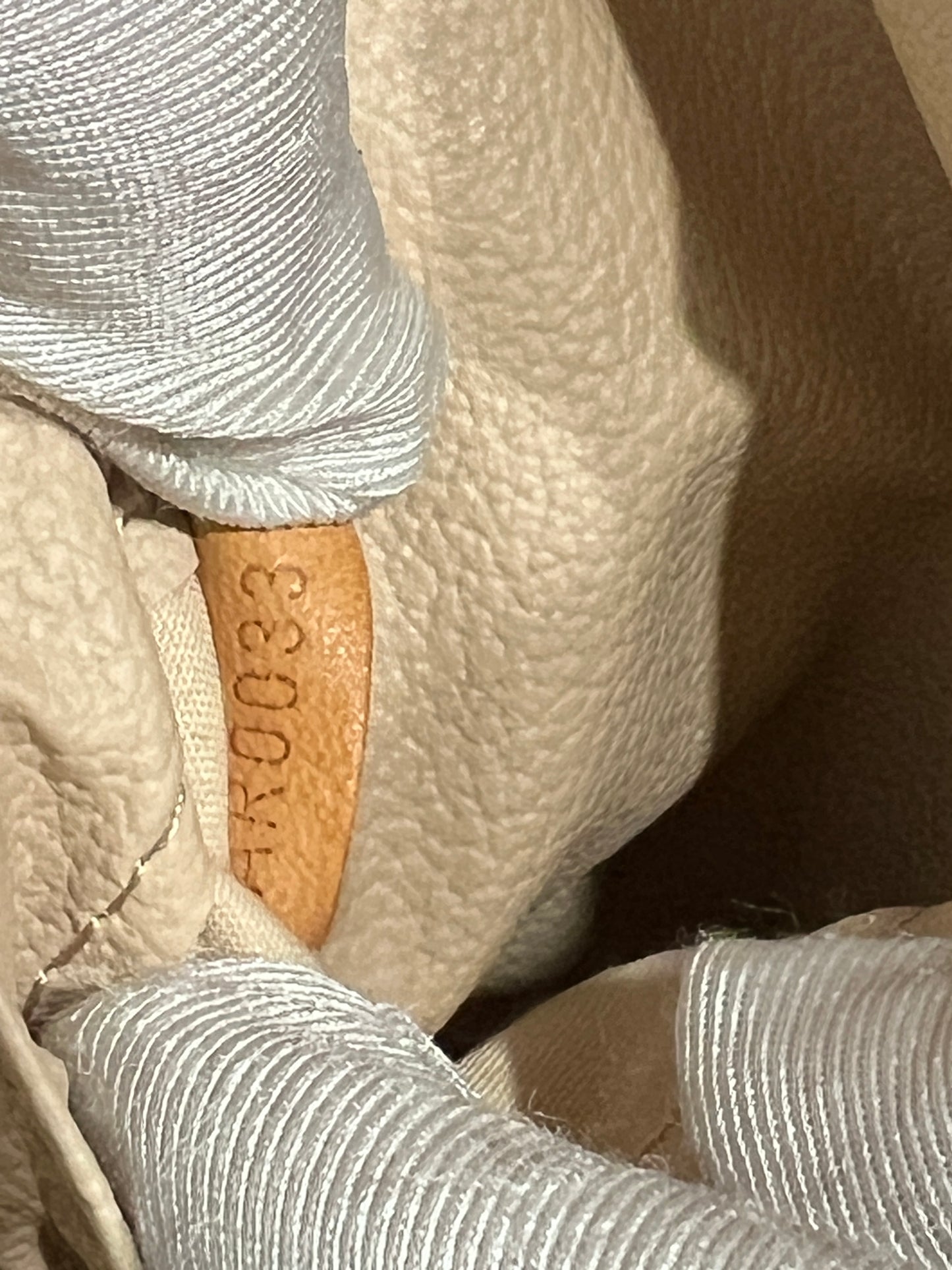 LOUIS VUITTON Spontini