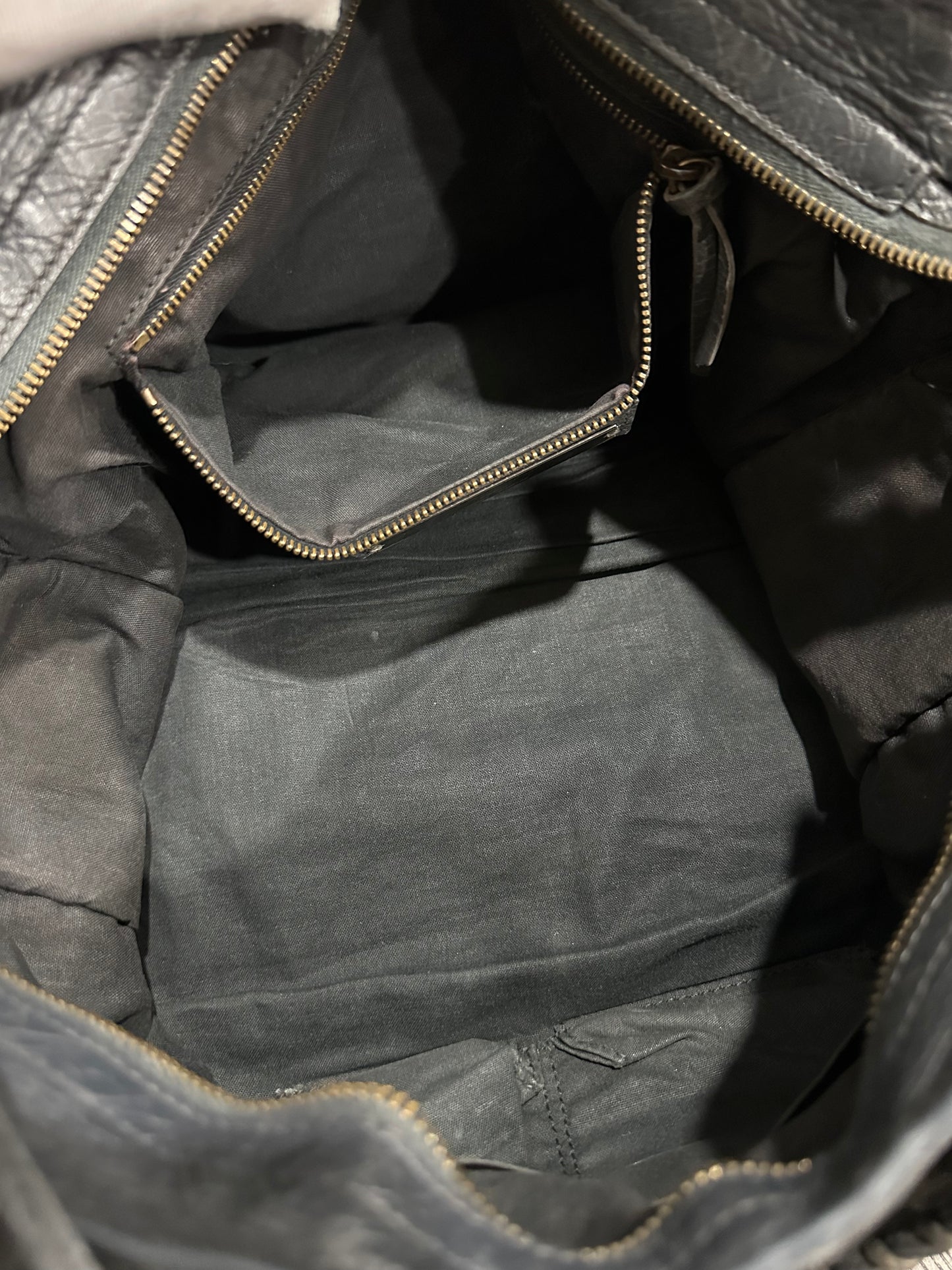 BALENCIAGA City Dark black Bag