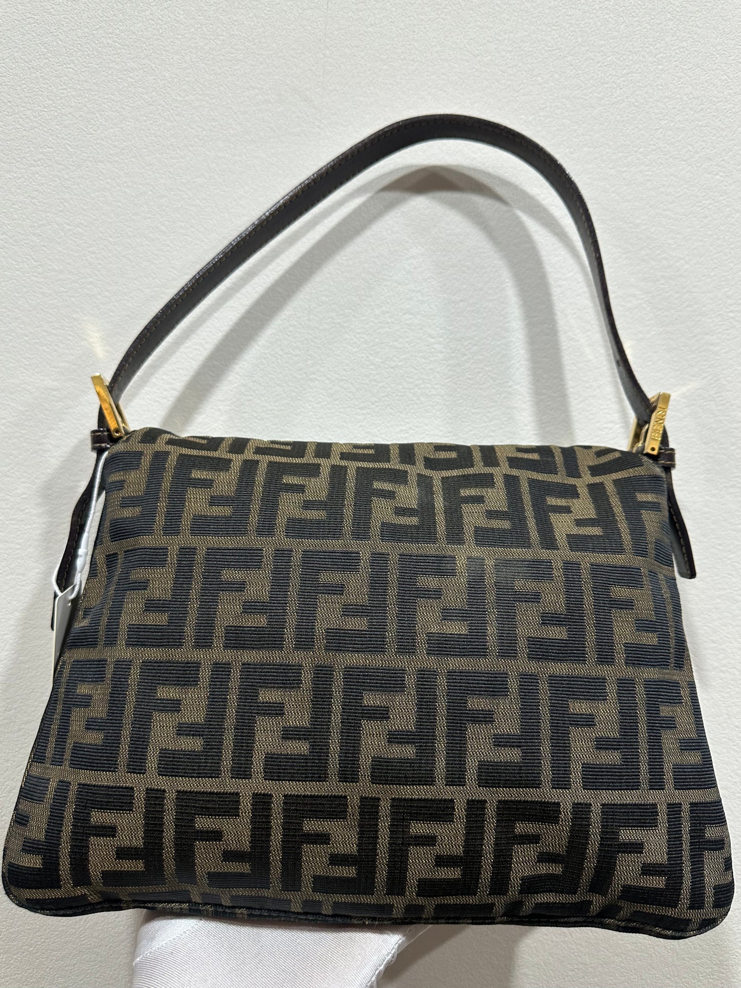 FENDI Mamma Baguette gold