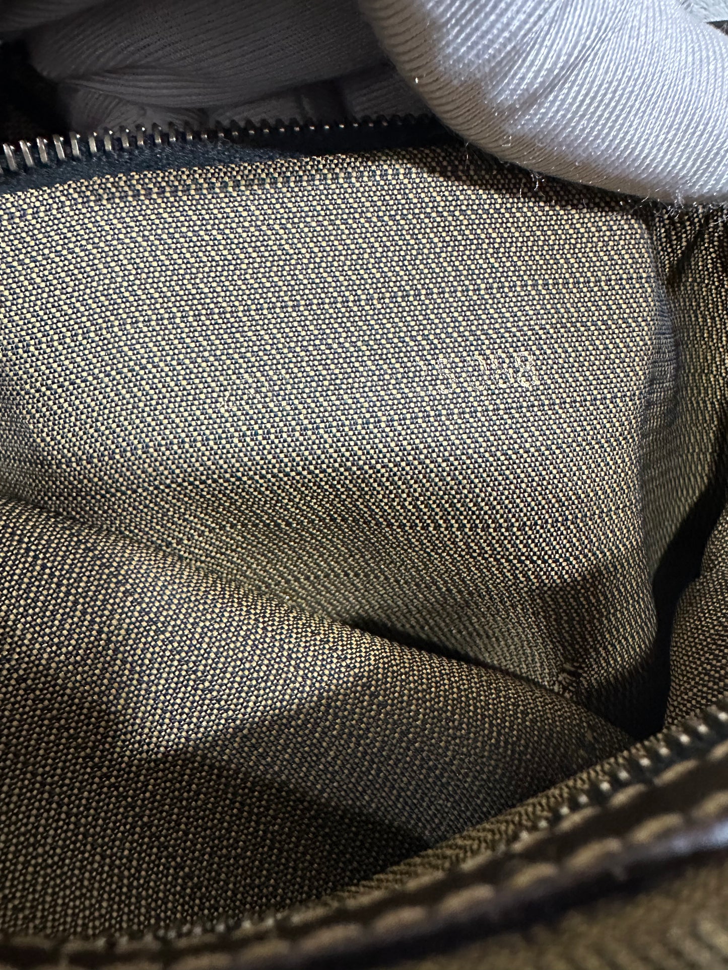 FENDI Mamma Baguette gold