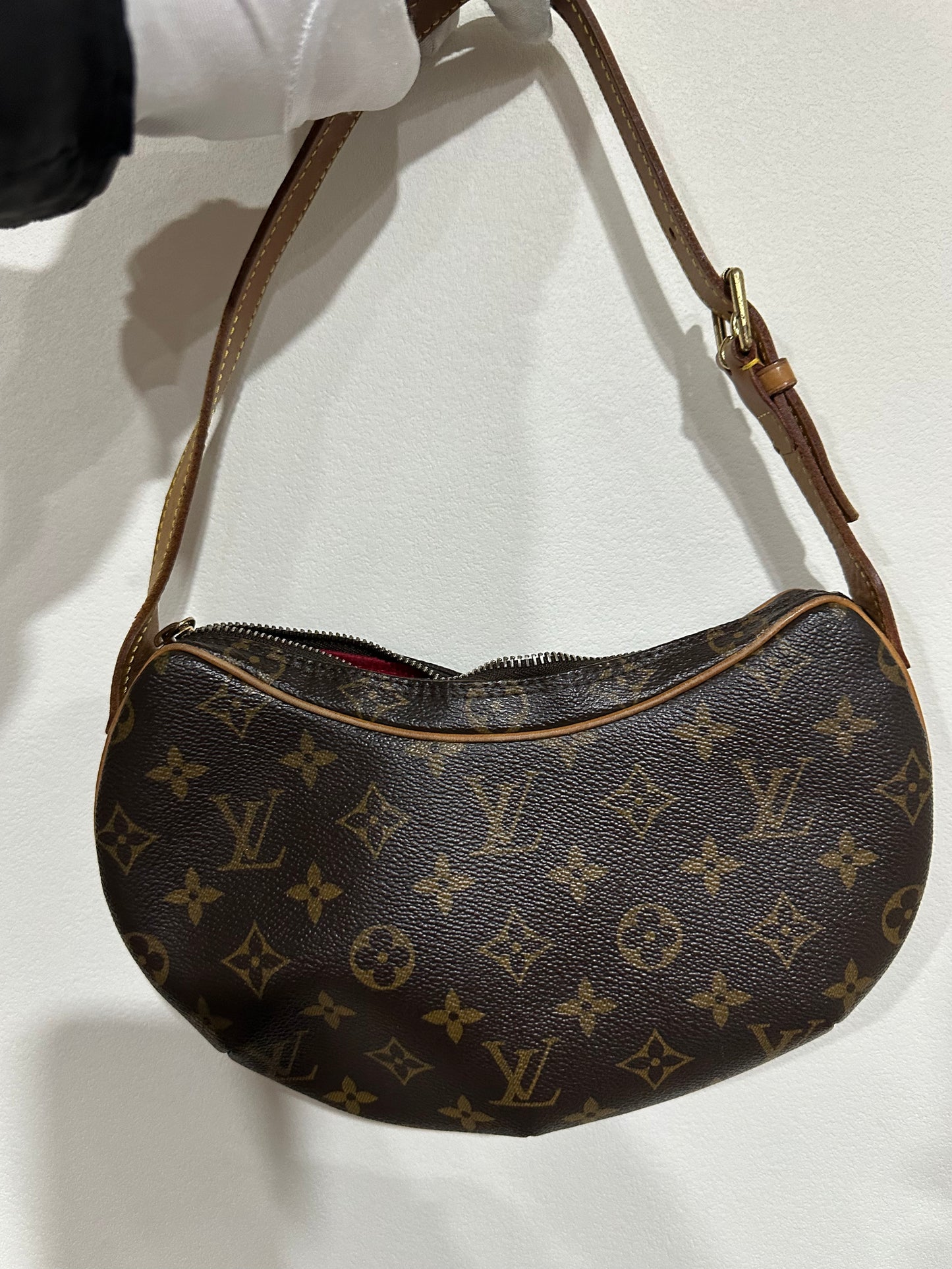 Louis Vuitton Croissant PM