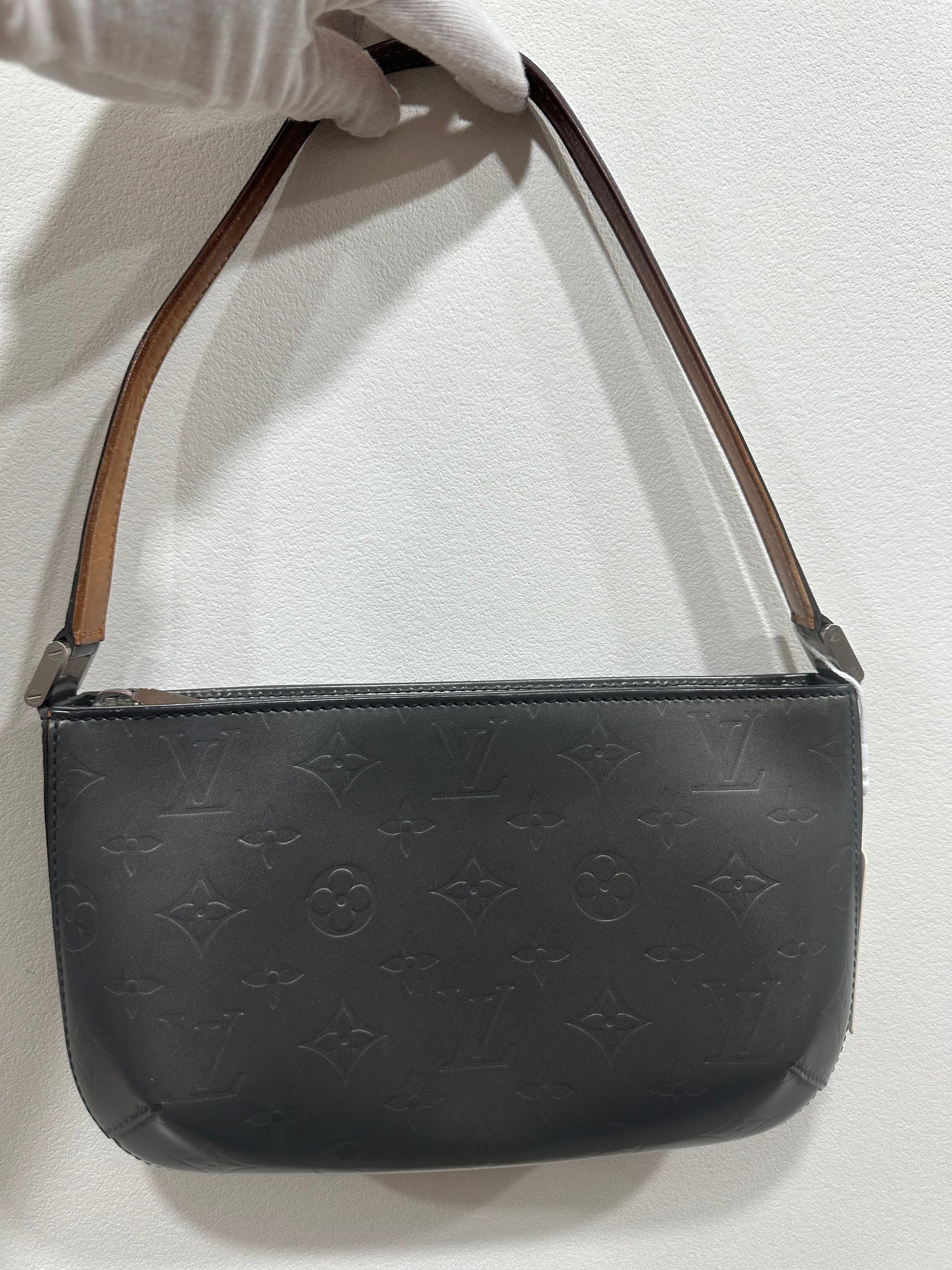 Louis Vuitton Mat Fowler