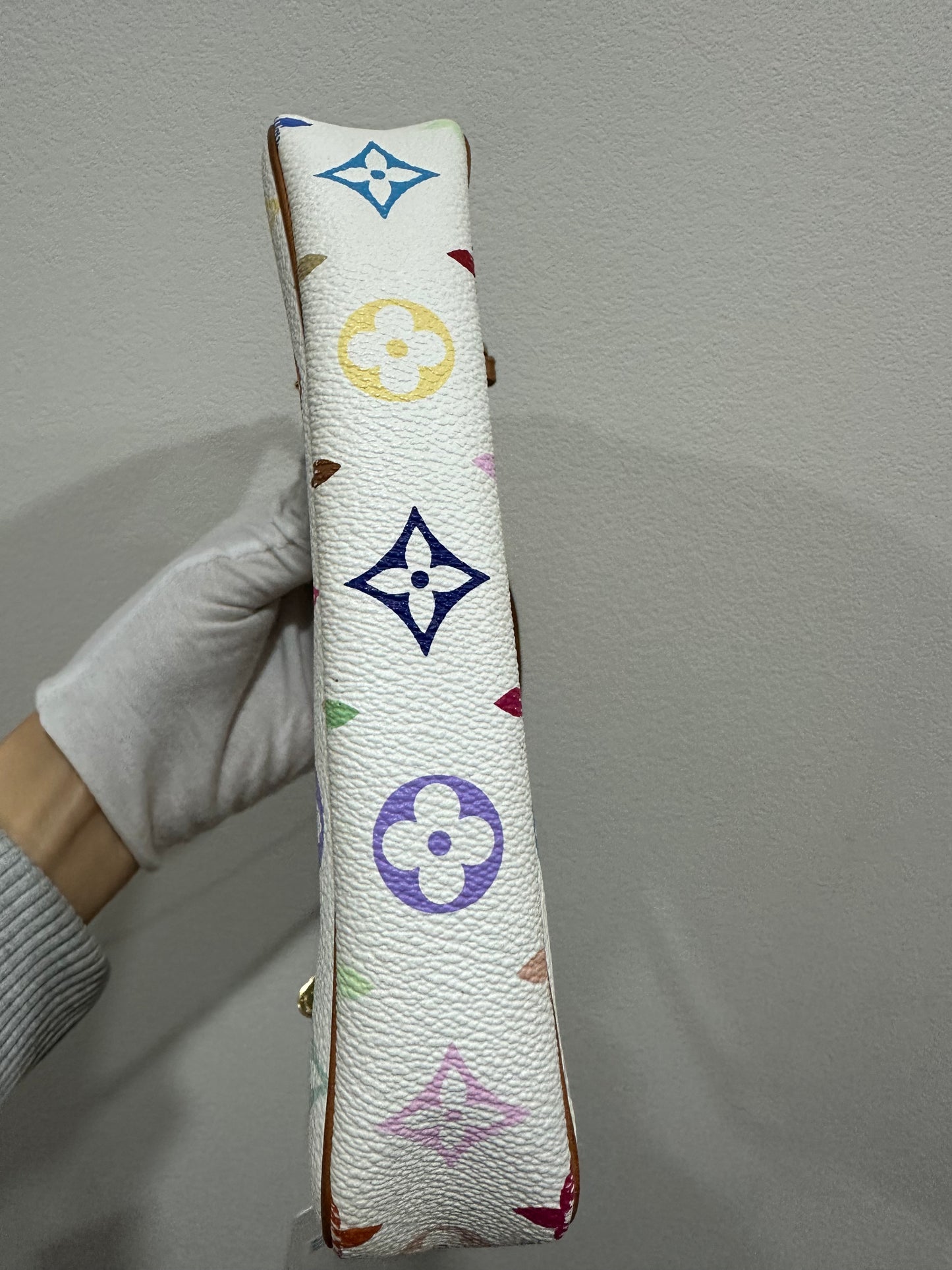 Louis Vuitton Murakami multicolor accessories