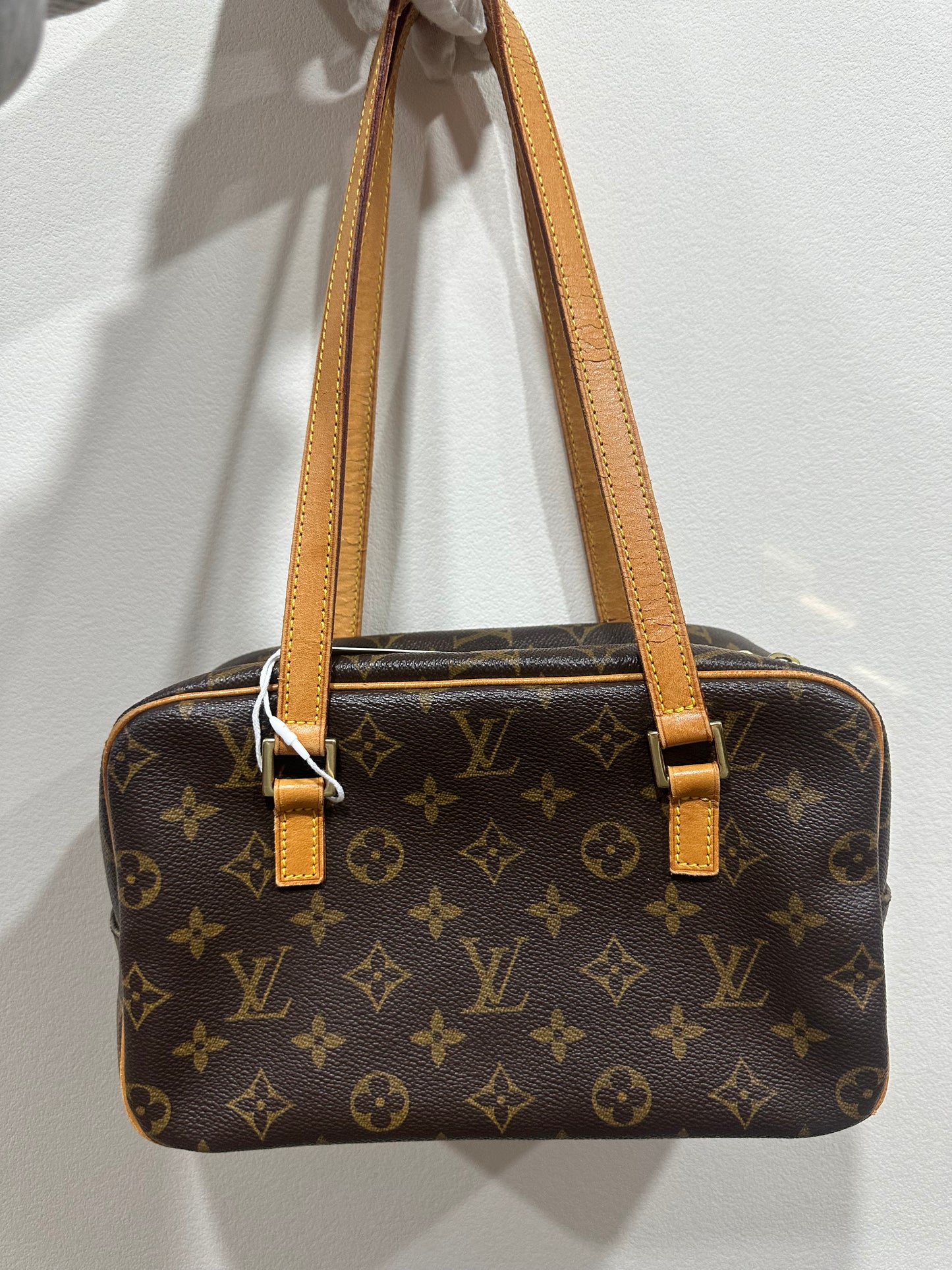 Louis Vuitton cite MM