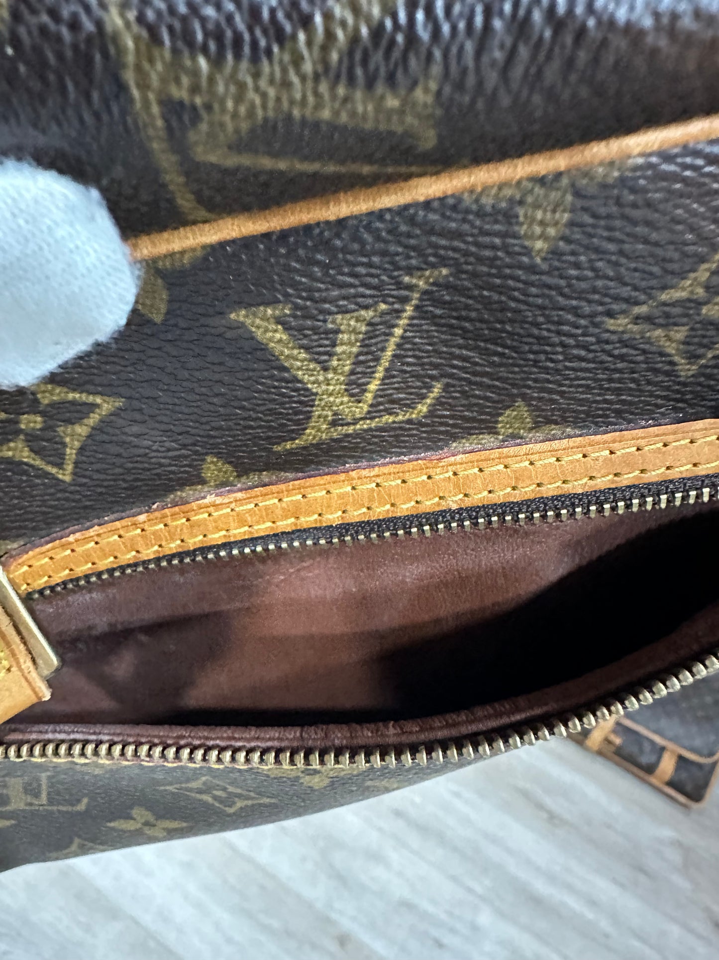 Louis Vuitton cite MM