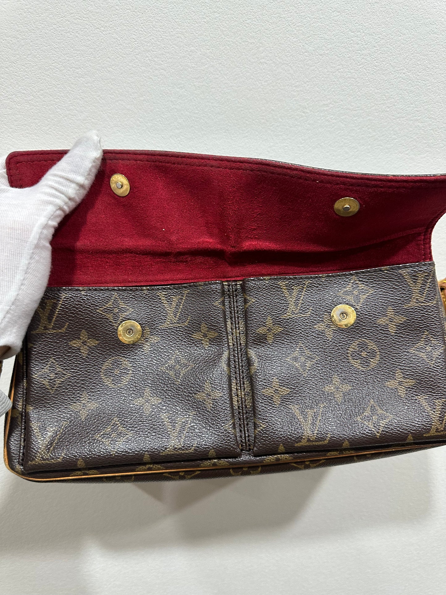 Louis Vuitton VIVE CITE MM