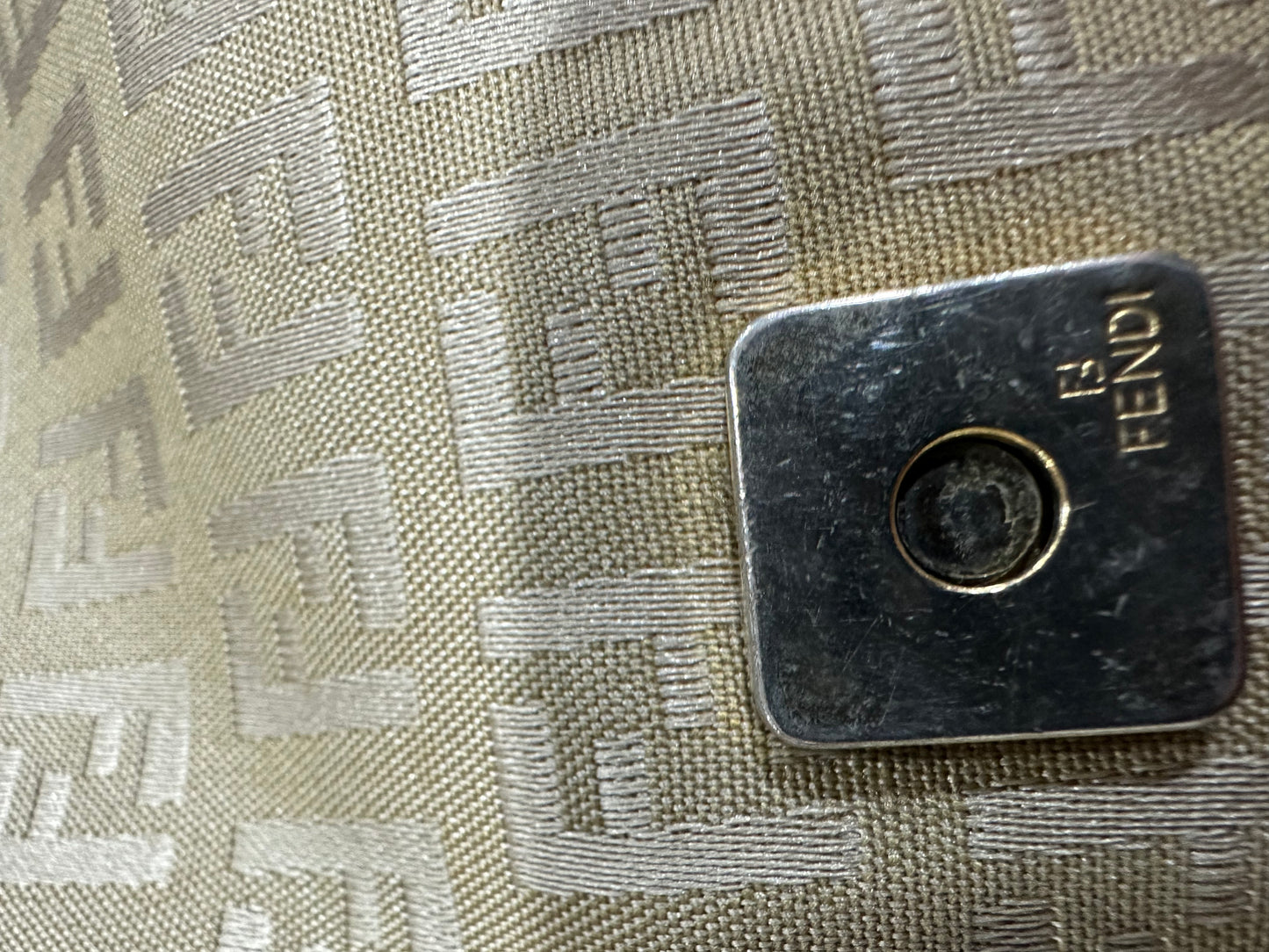 FENDI Mamma Baguette