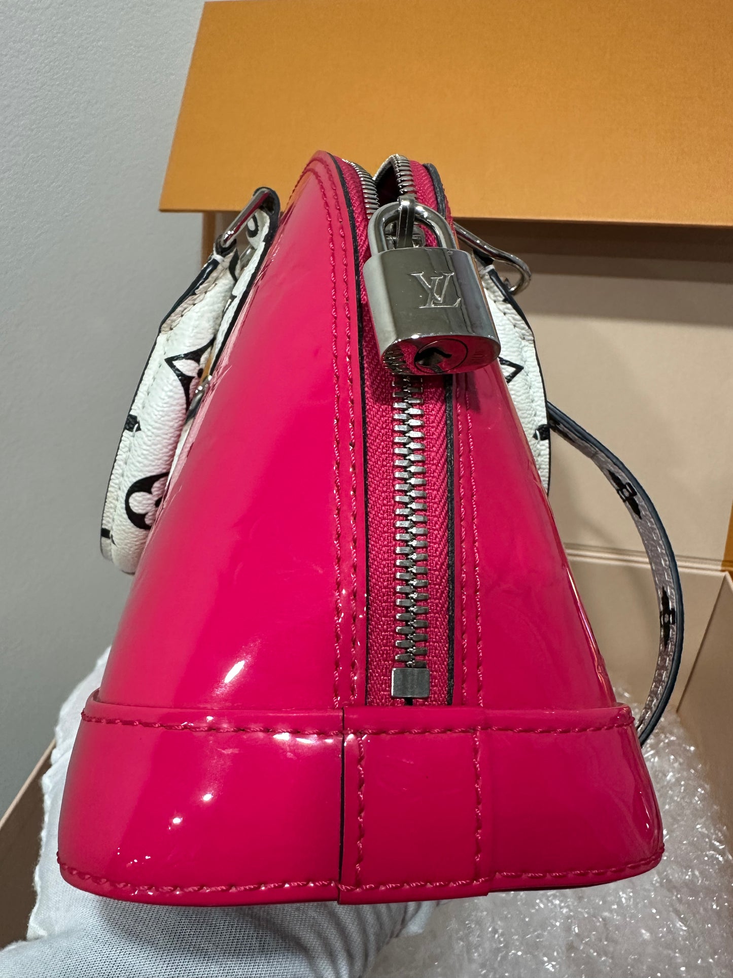 Louis Vuitton Alma BB