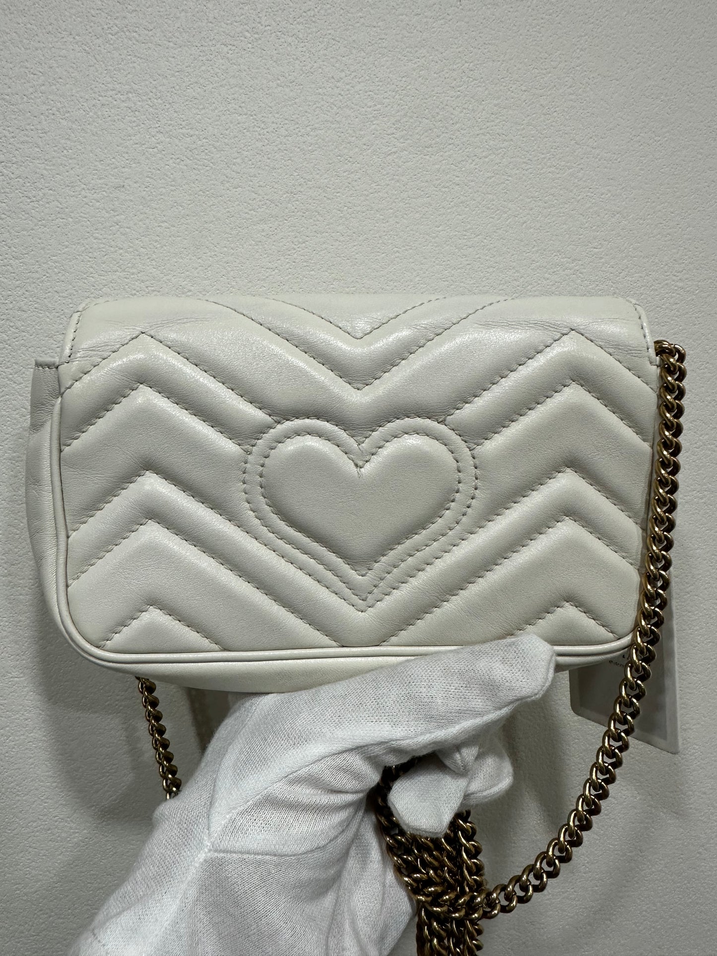 GUCCI Marmont white