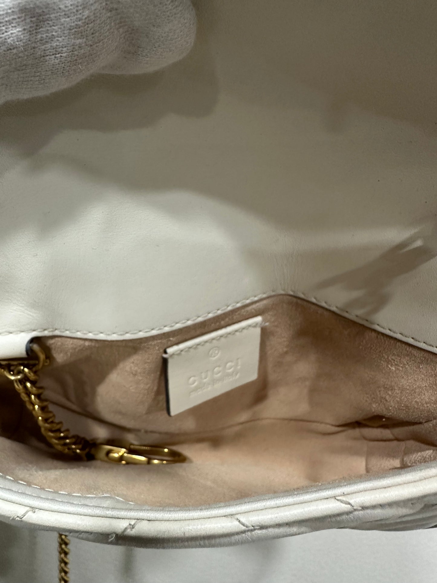 GUCCI Marmont white