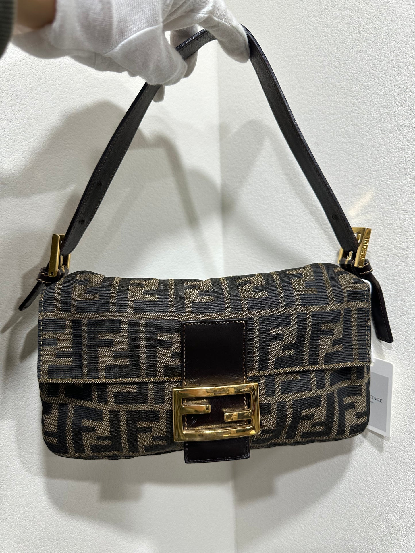 Fendi Baguette Gold