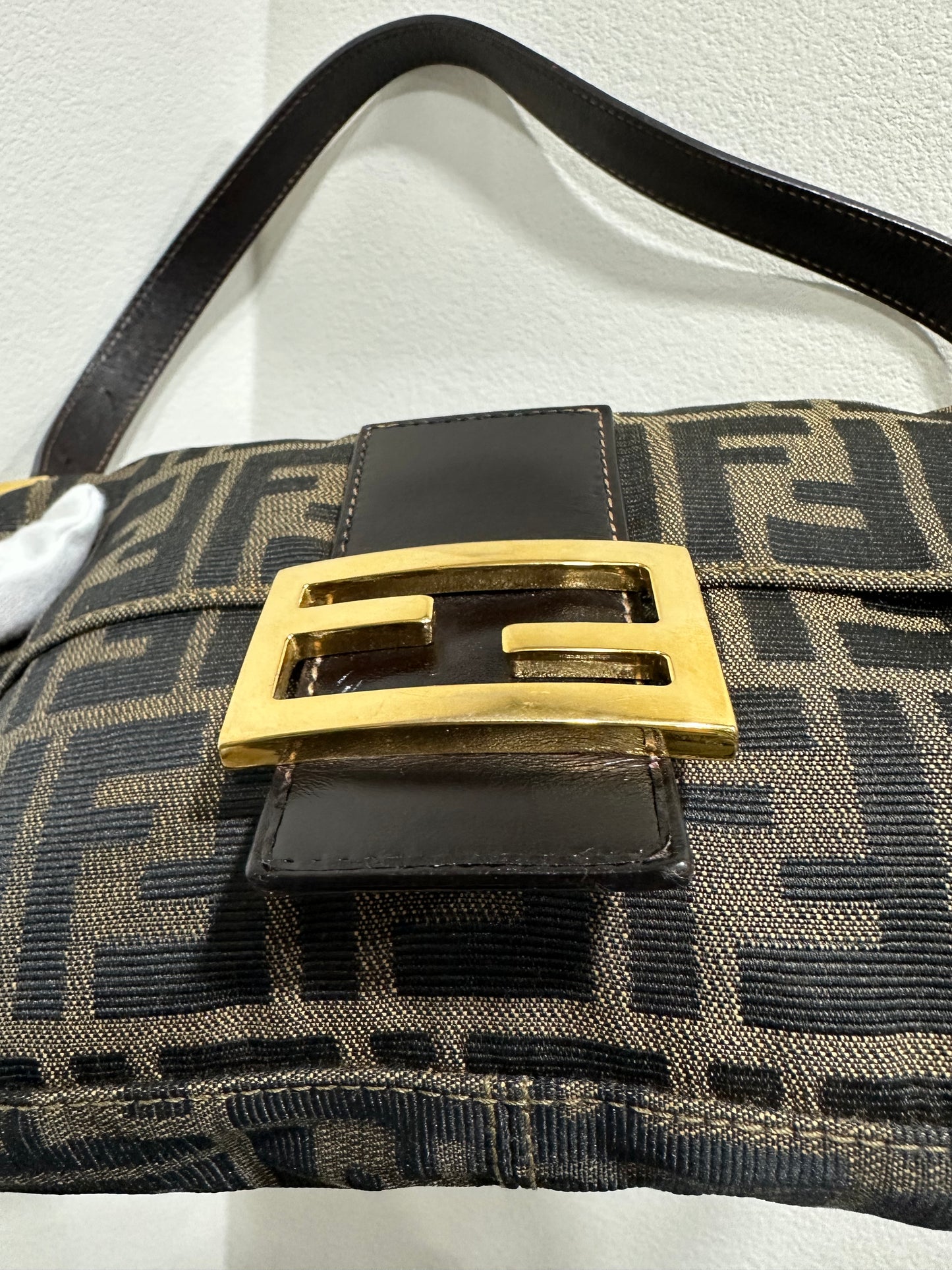 Fendi Baguette Gold