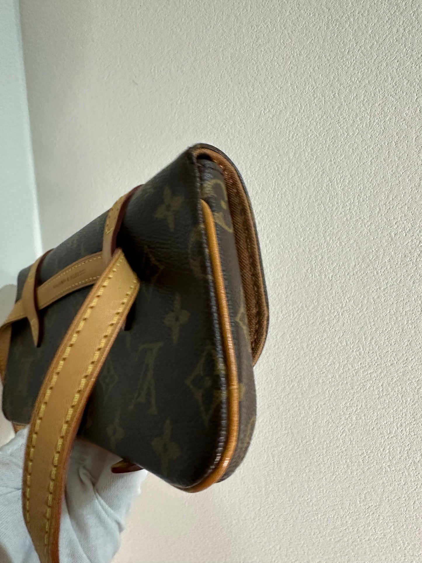 Louis Vuitton Marelle Clutch