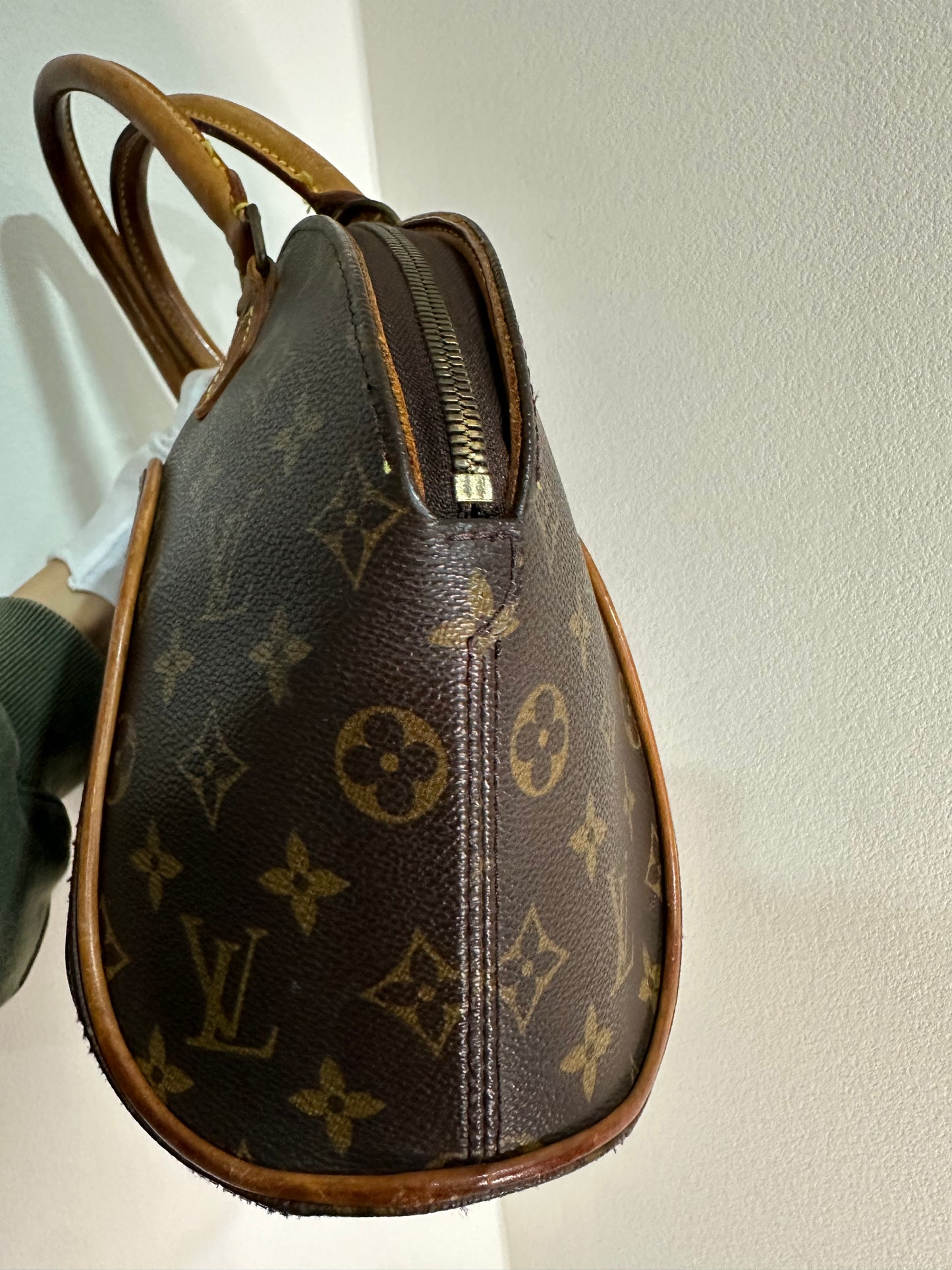 Louis Vuitton Ellipse PM
