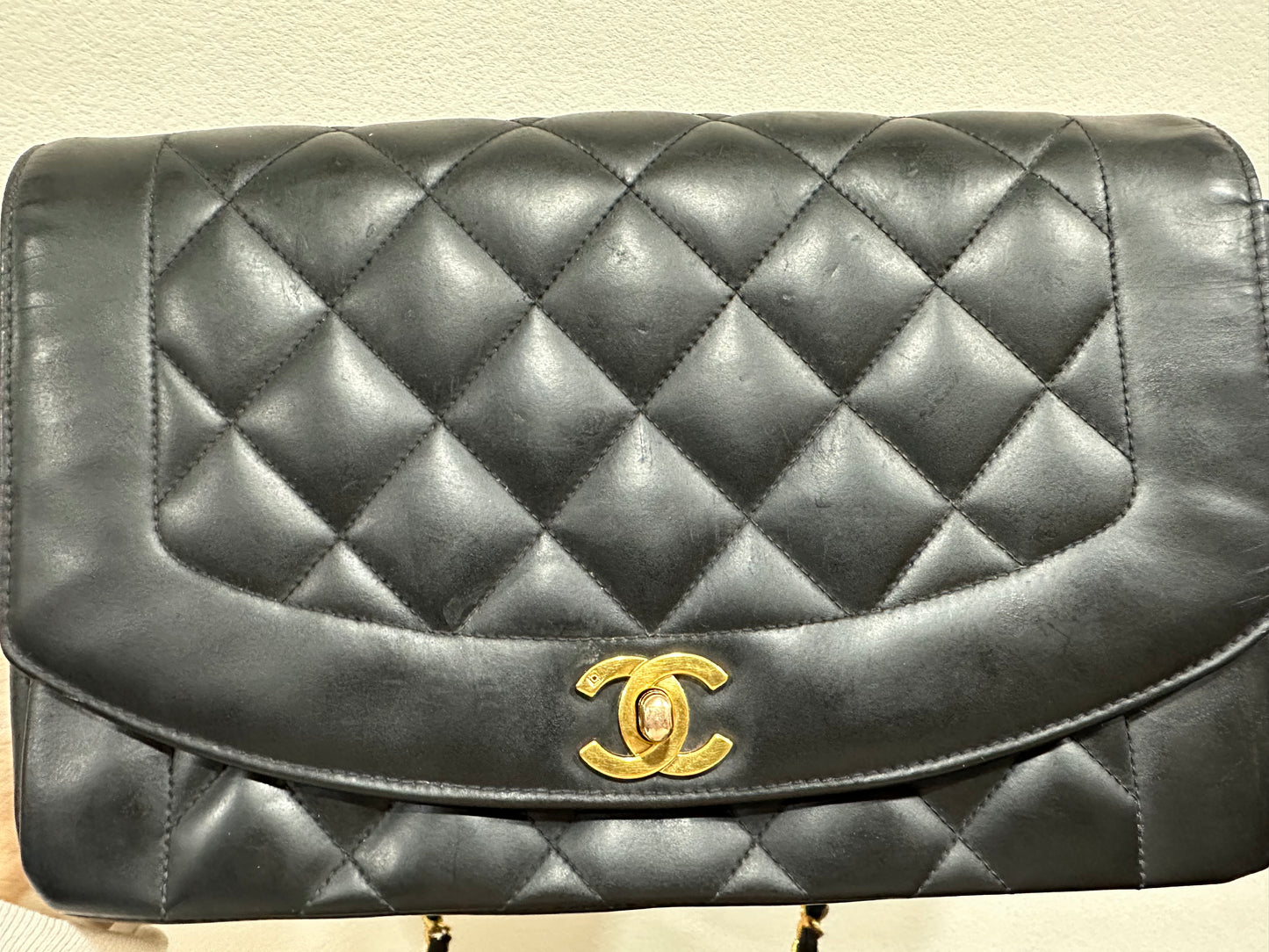 CHANEL Diana 1995’s