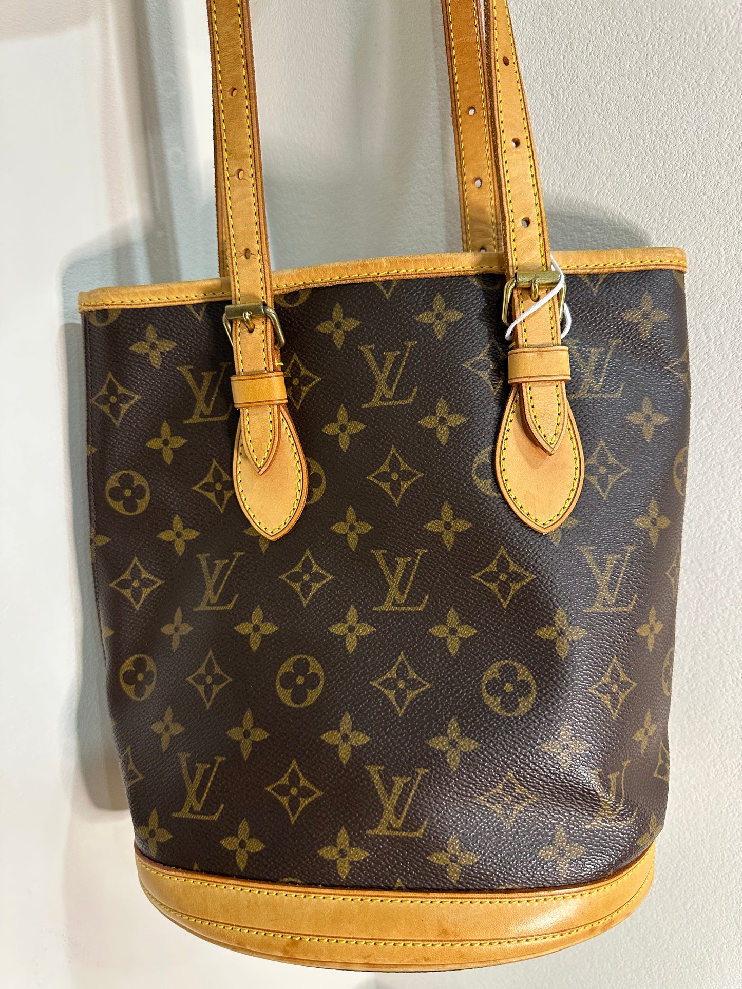 Louis Vuitton Bucket PM