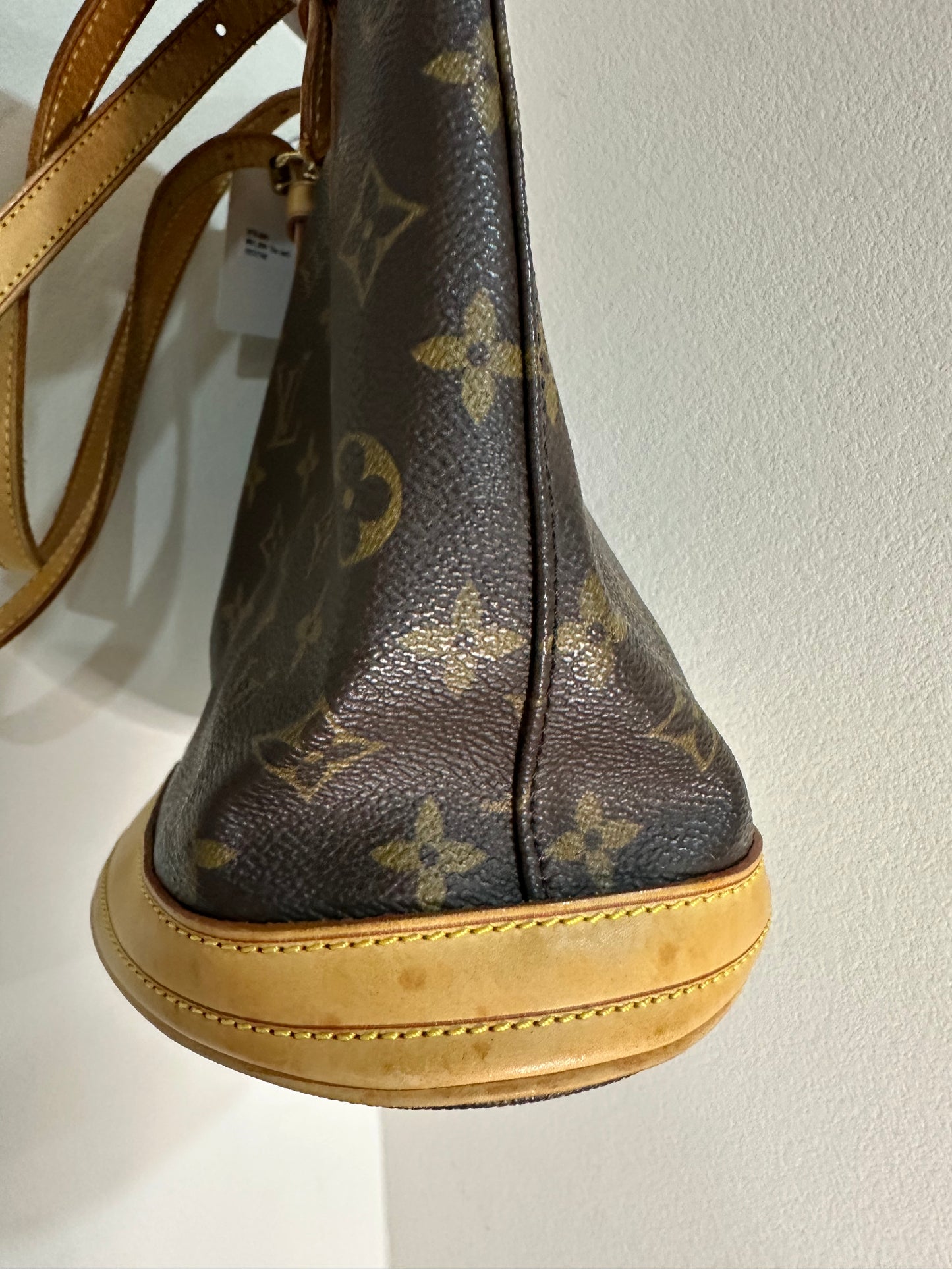Louis Vuitton Bucket PM