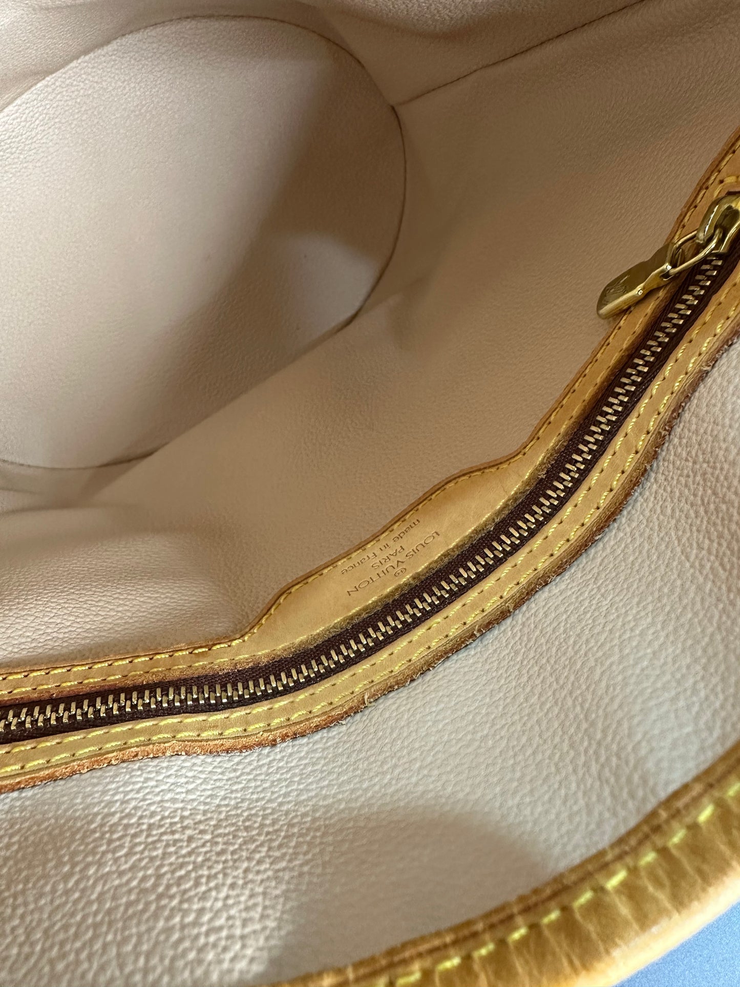 Louis Vuitton Bucket PM