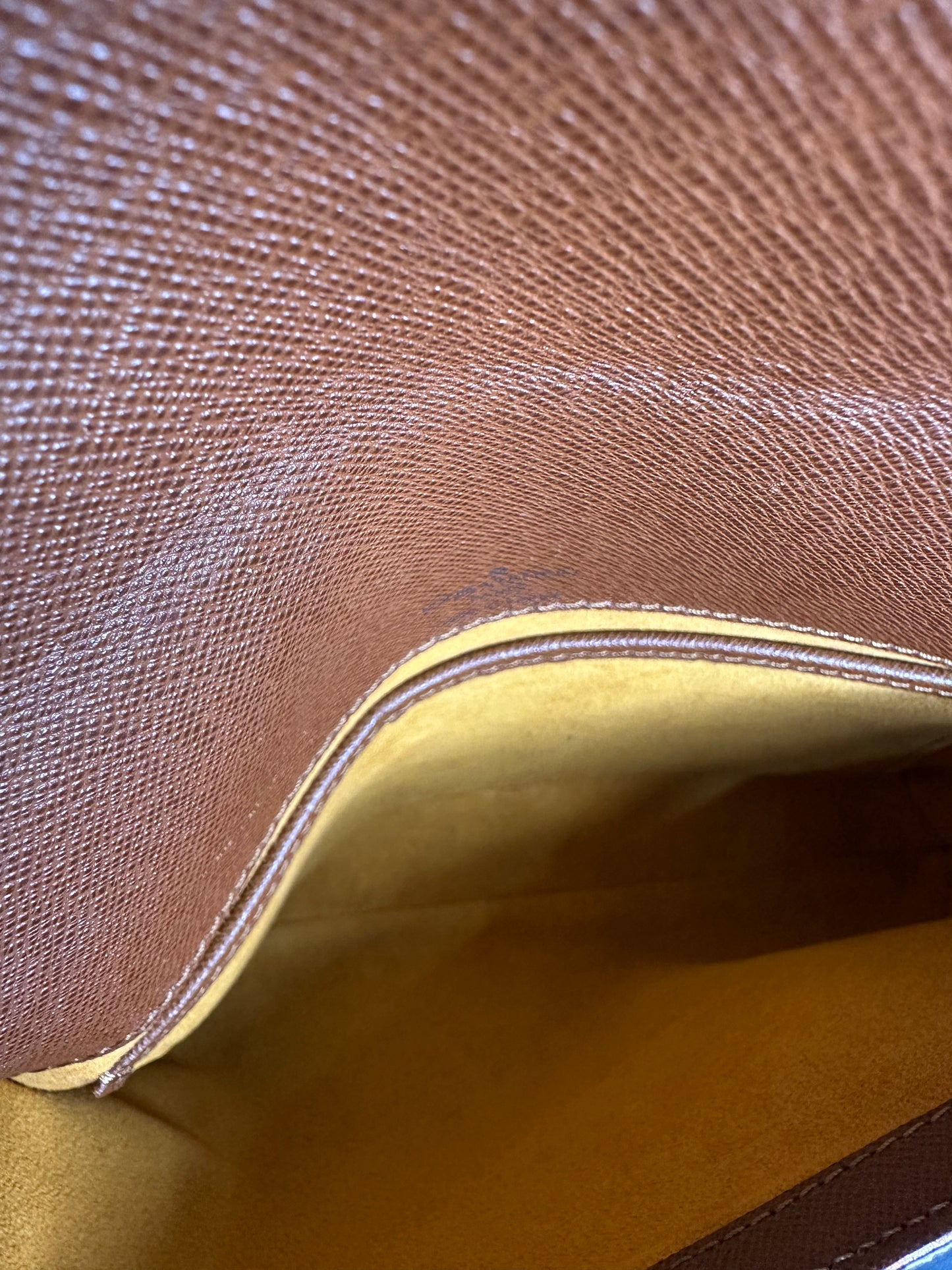 Louis Vuitton Musette Tango