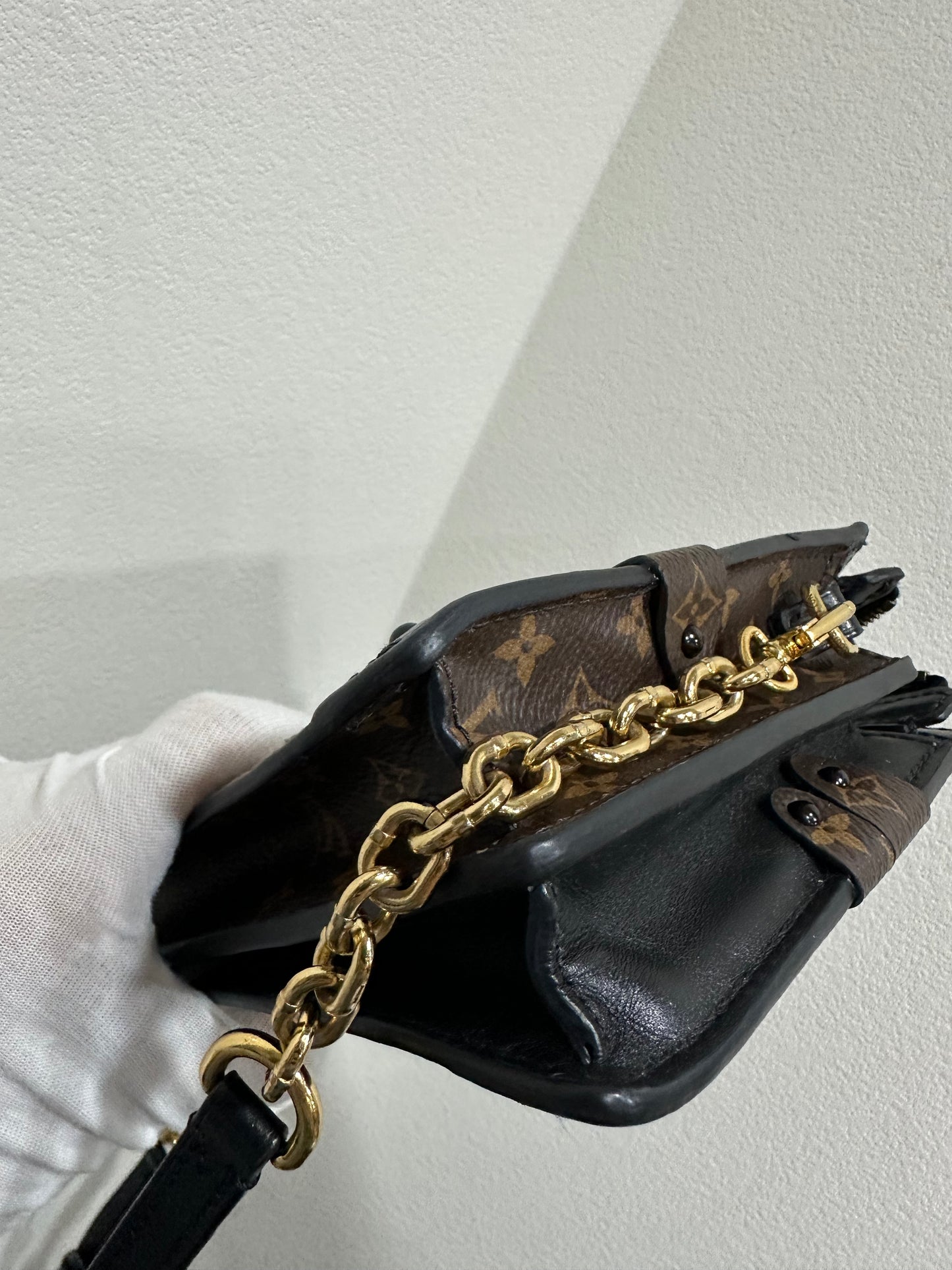 Louis Vuitton Trunk Clutch in Monogram Reverse