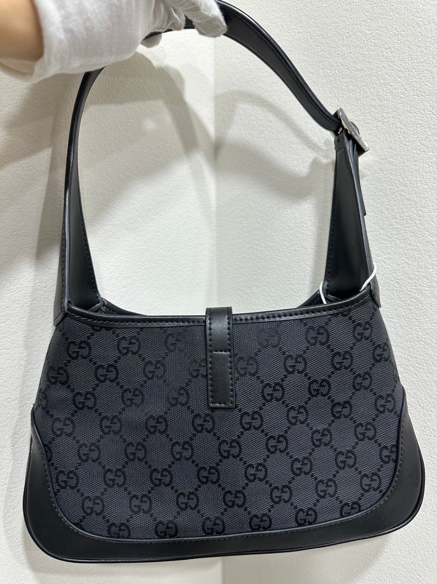 Gucci Jackie