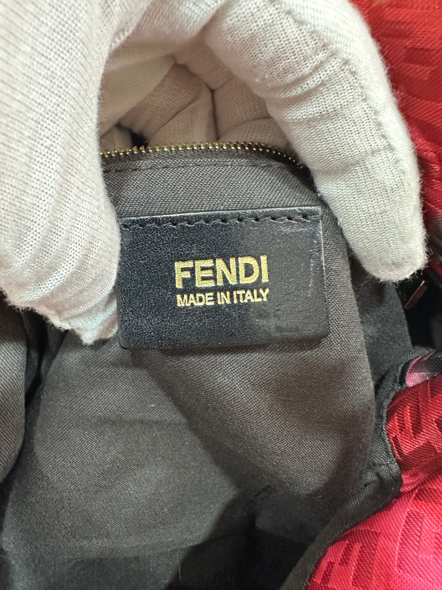 FENDI Mamma Baguette in tela Zucchino rossa