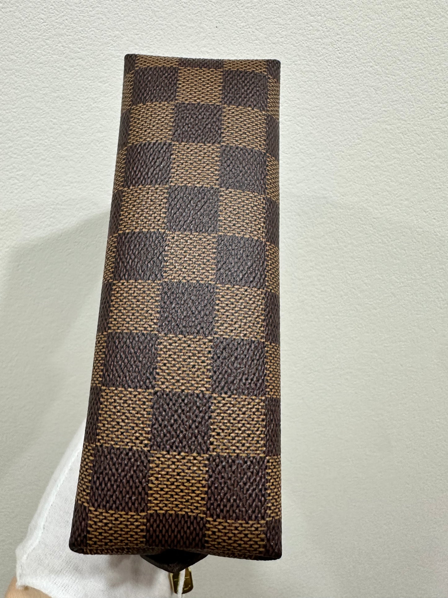 Louis Vuitton damie cosmetic pouch