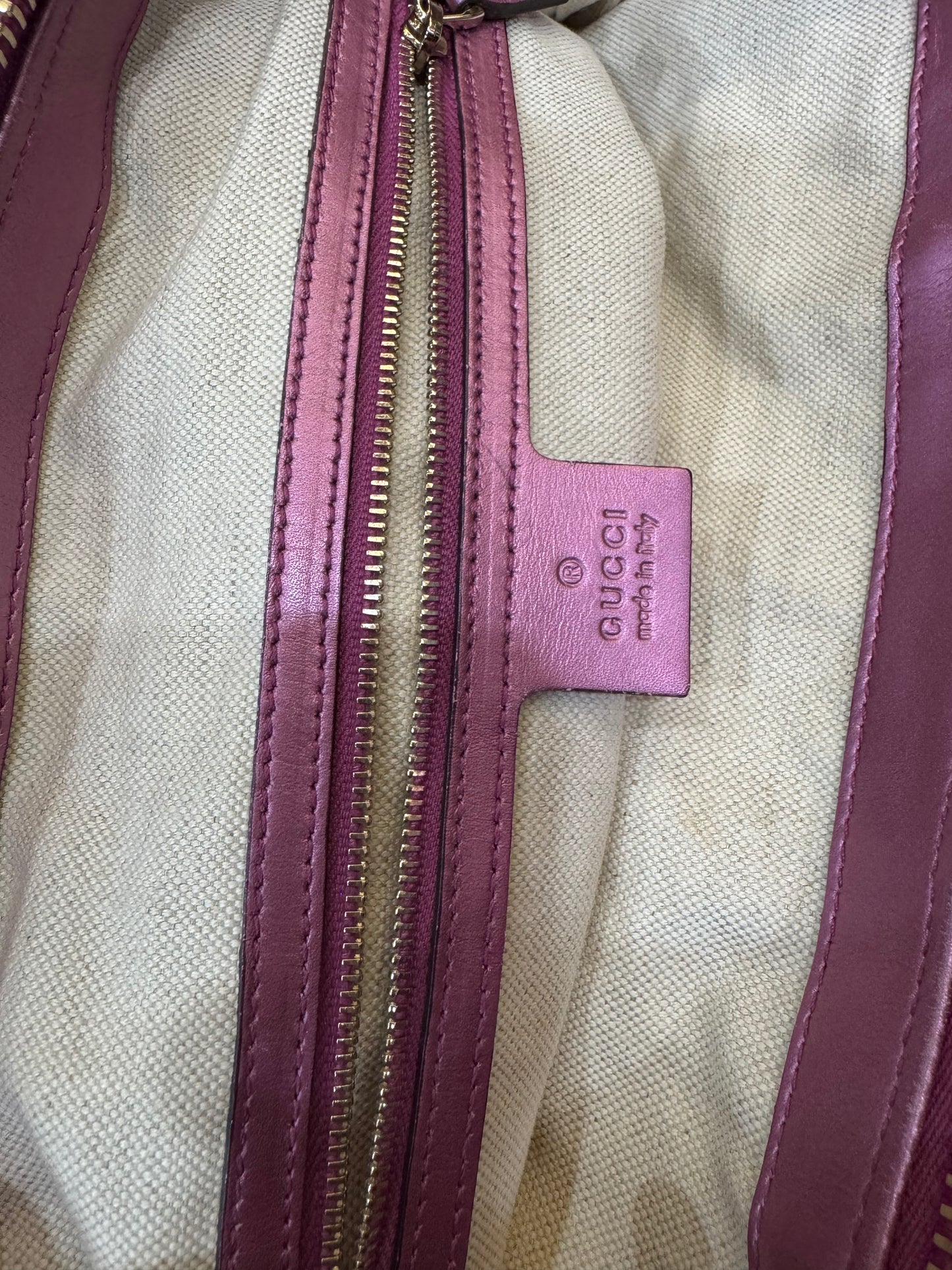 Gucci tote bag strap