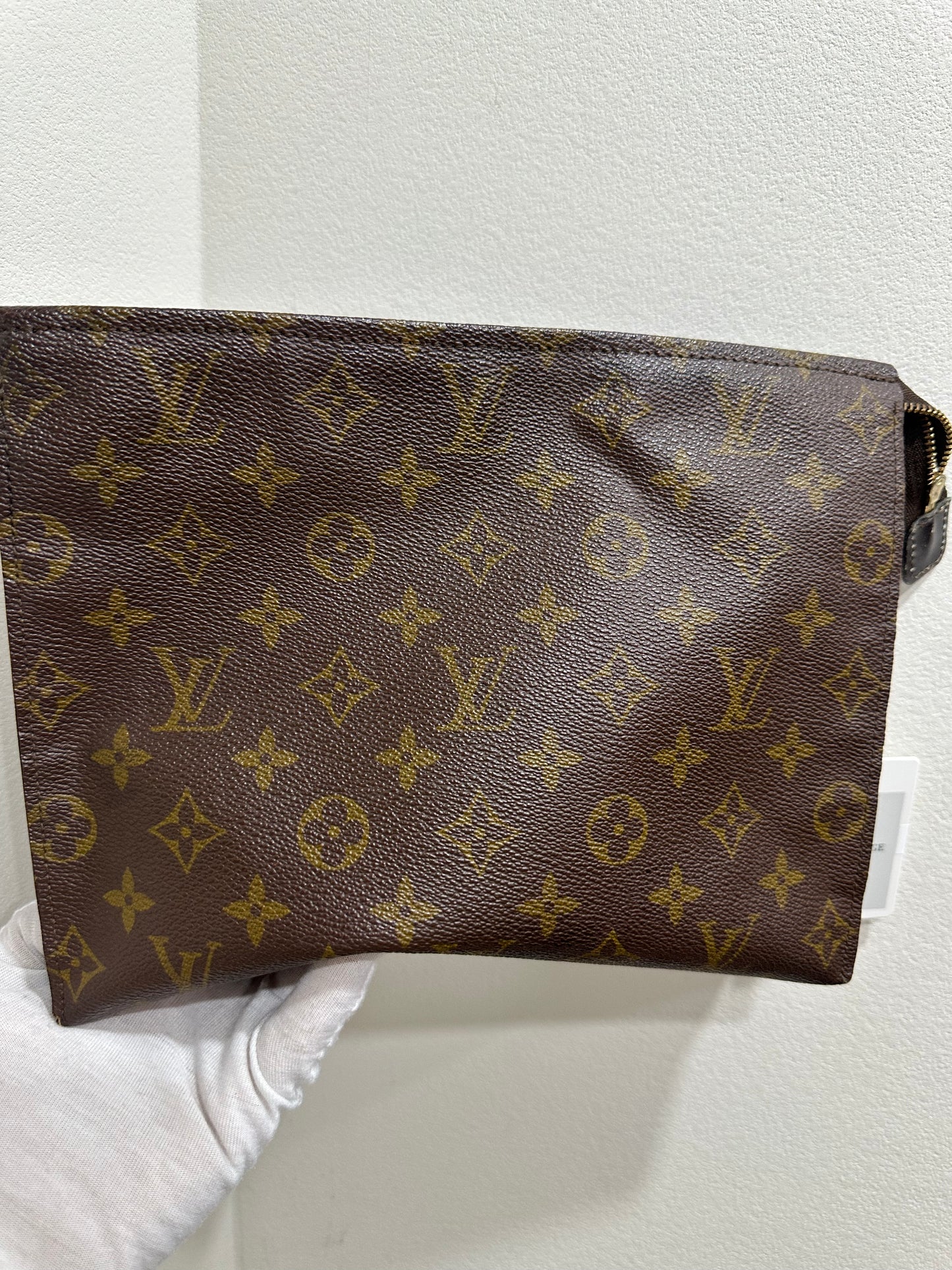 Louis Vuitton Pochette Toiletry 26 (43018)
